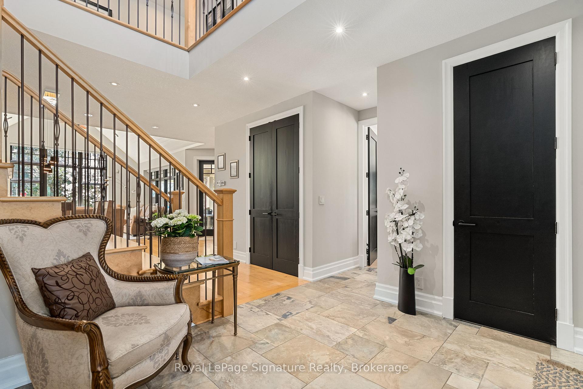 Photo 5 of 108 McMullen Court, Blue Mountains — HOMEH