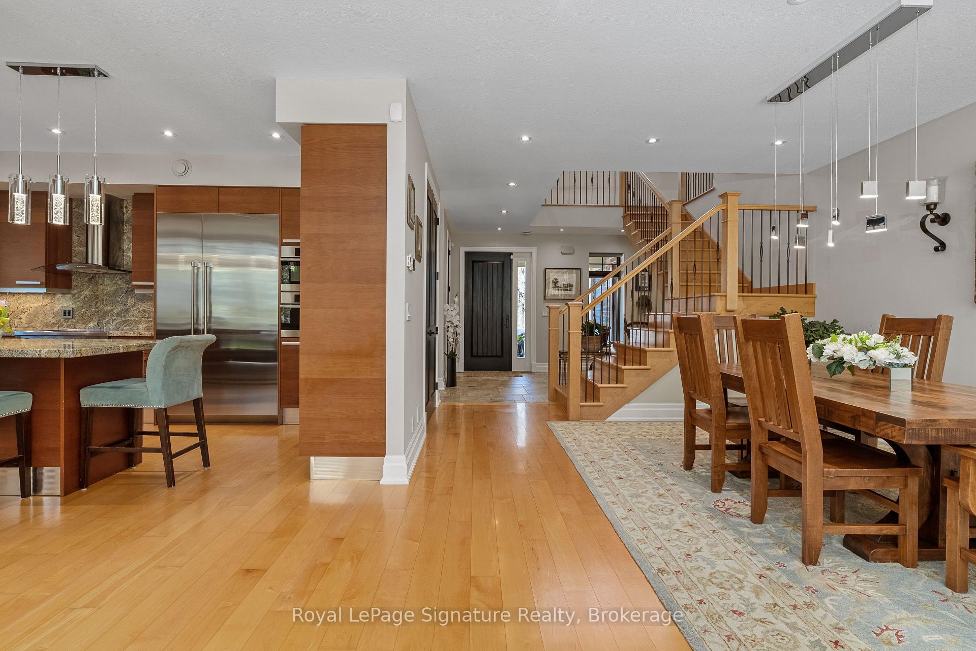 Photo 13 of 108 McMullen Court, Blue Mountains — HOMEH