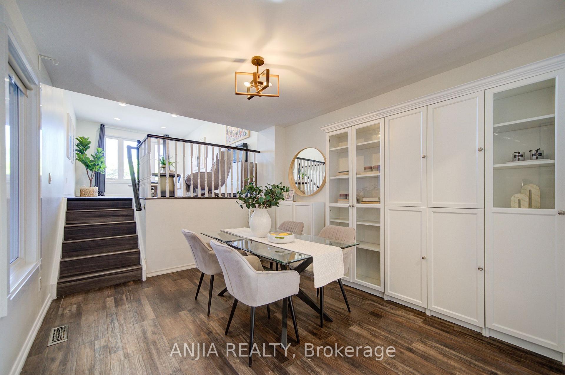 Photo 8 of 63 Enchanted Hills Crescent, Scarborough, Milliken — HOMEH