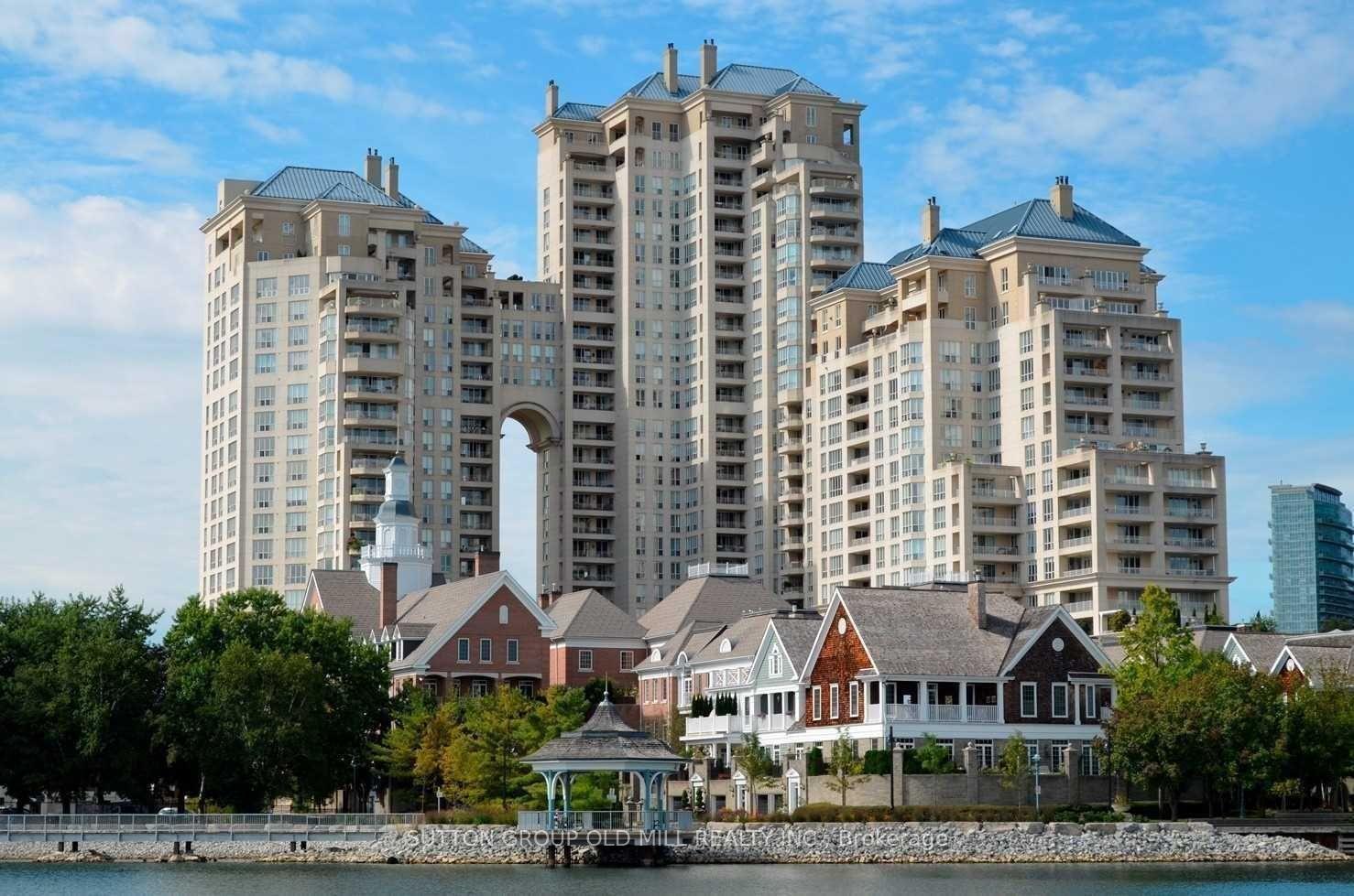 Front of Unit 1908, 2285 Lake Shore Boulevard W