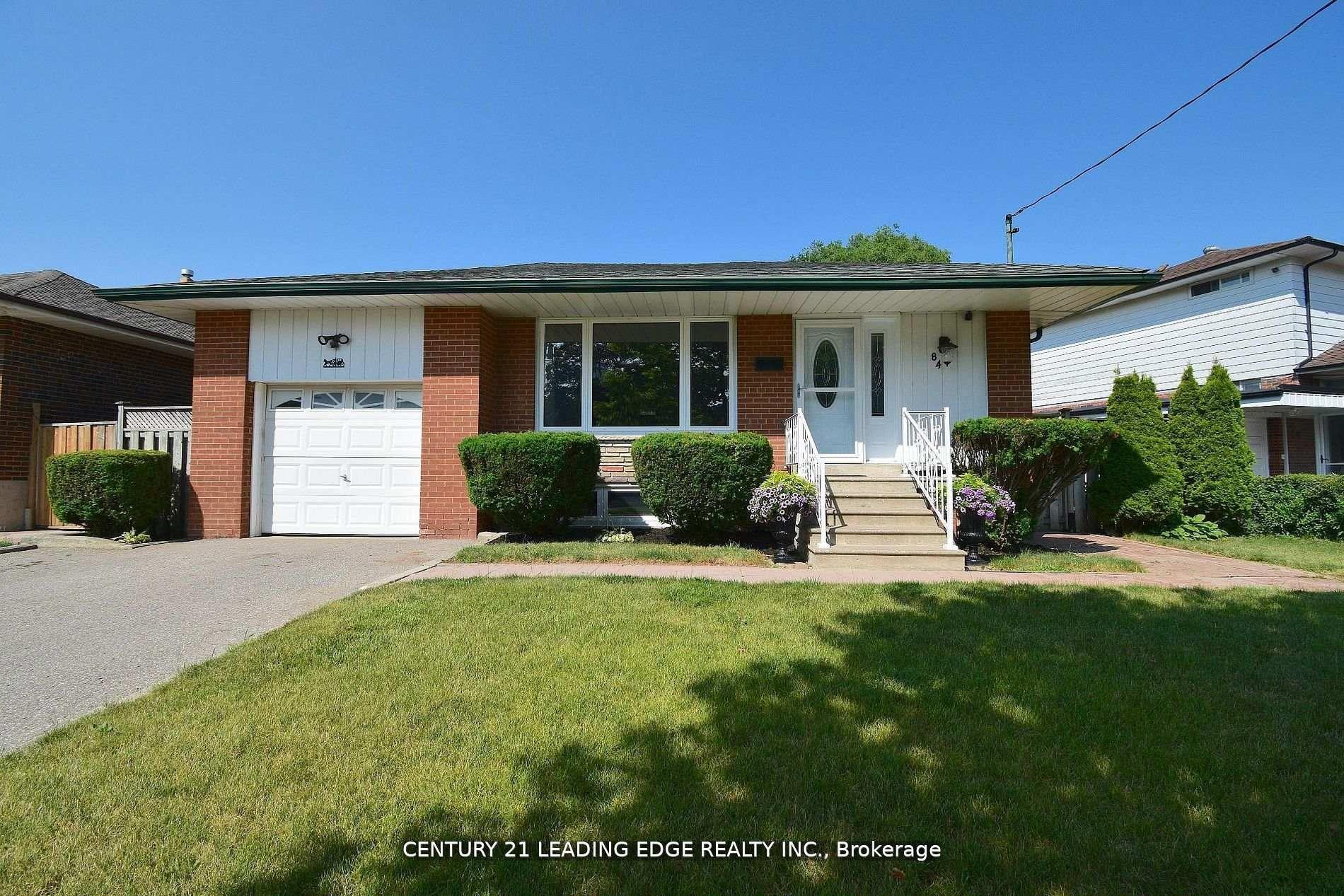 Photo 3 of 84 Allanford Road, Scarborough, Tam O'Shanter-Sullivan — HOMEH