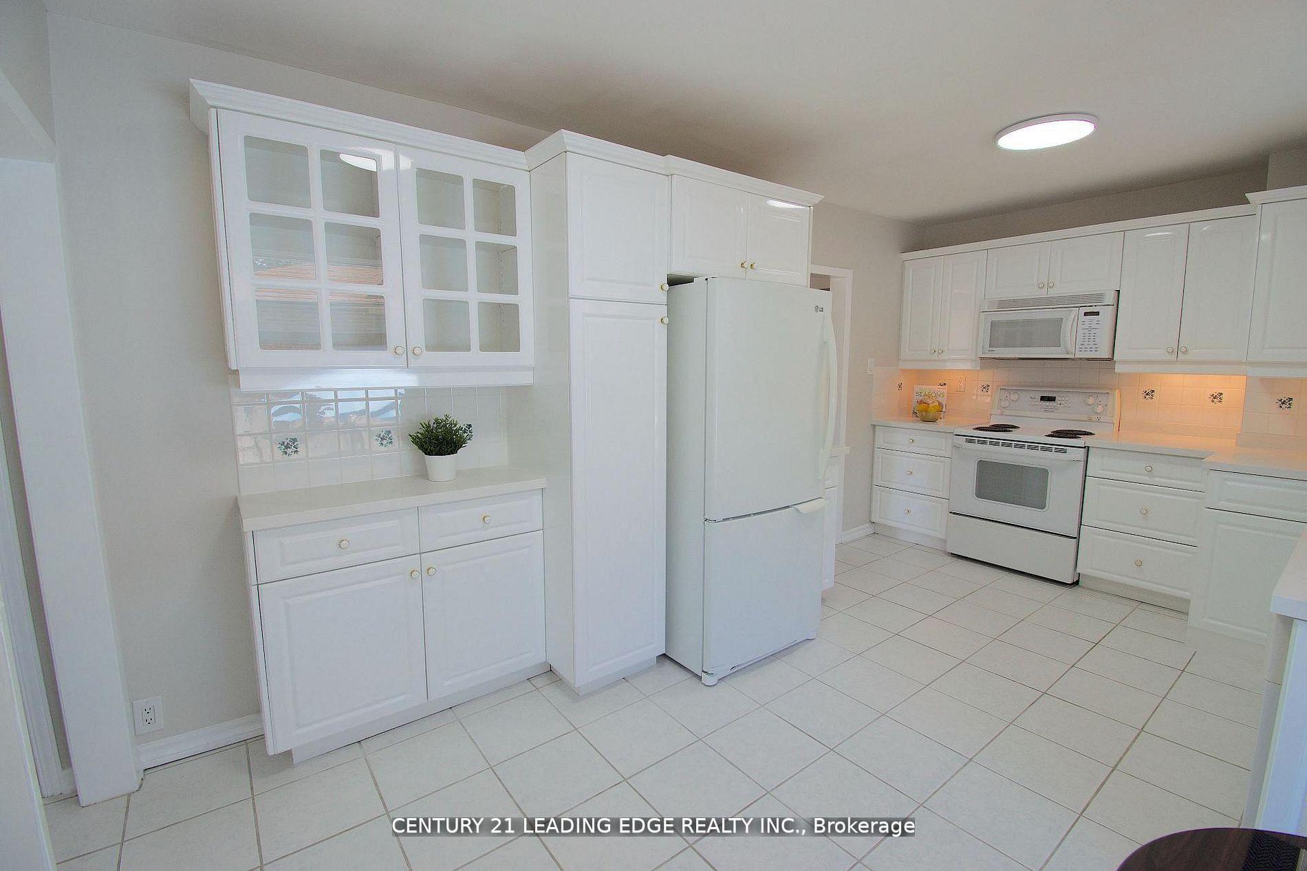 Photo 23 of 84 Allanford Road, Scarborough, Tam O'Shanter-Sullivan — HOMEH
