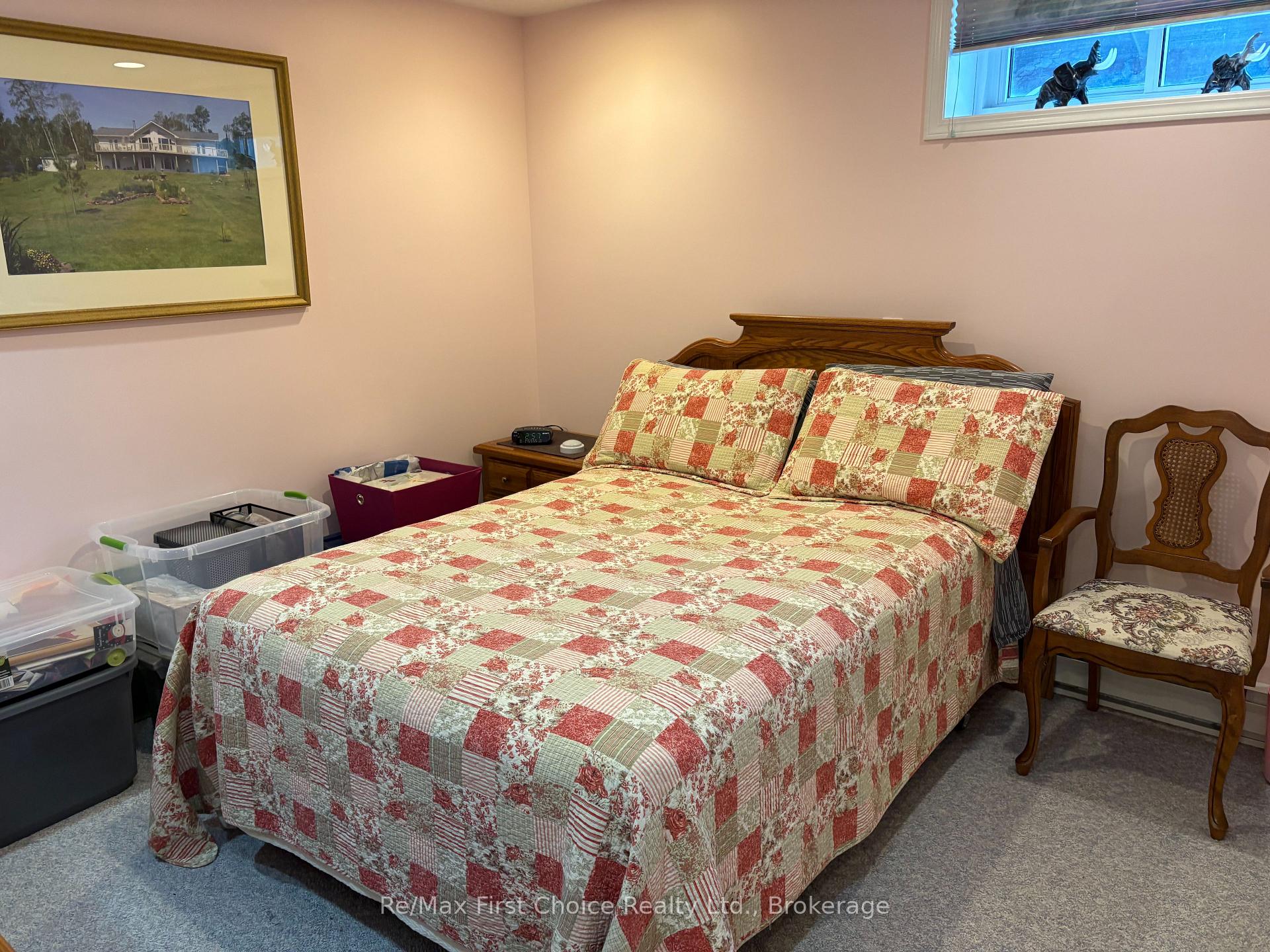 Photo 13 of 422 Ryerson Crescent, Thunder Bay, College Park — HOMEH