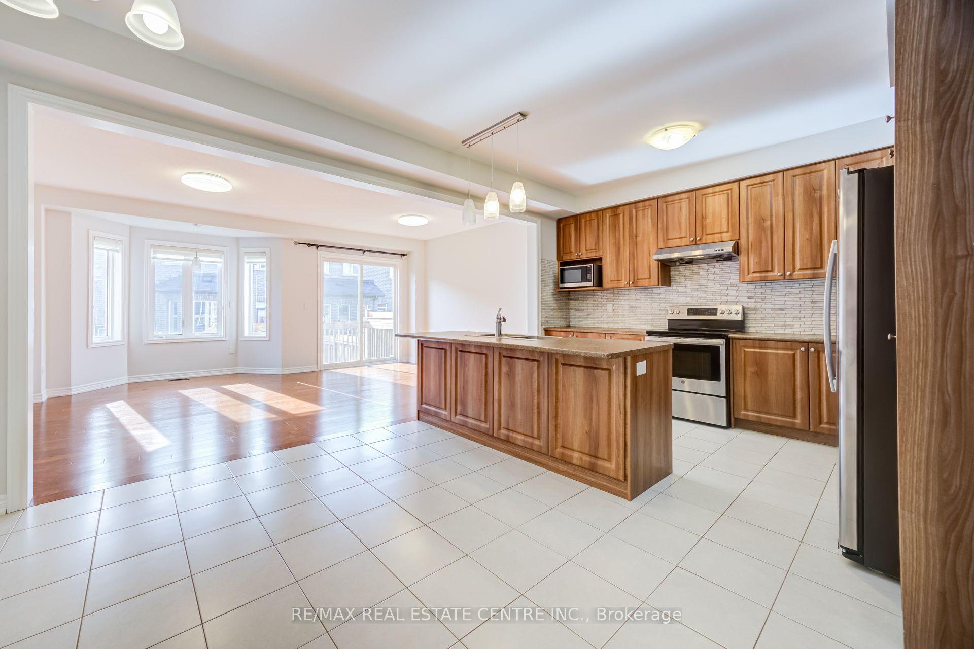 Photo 8 of 464 George Ryan Avenue, Oakville, Joshua Meadows — HOMEH
