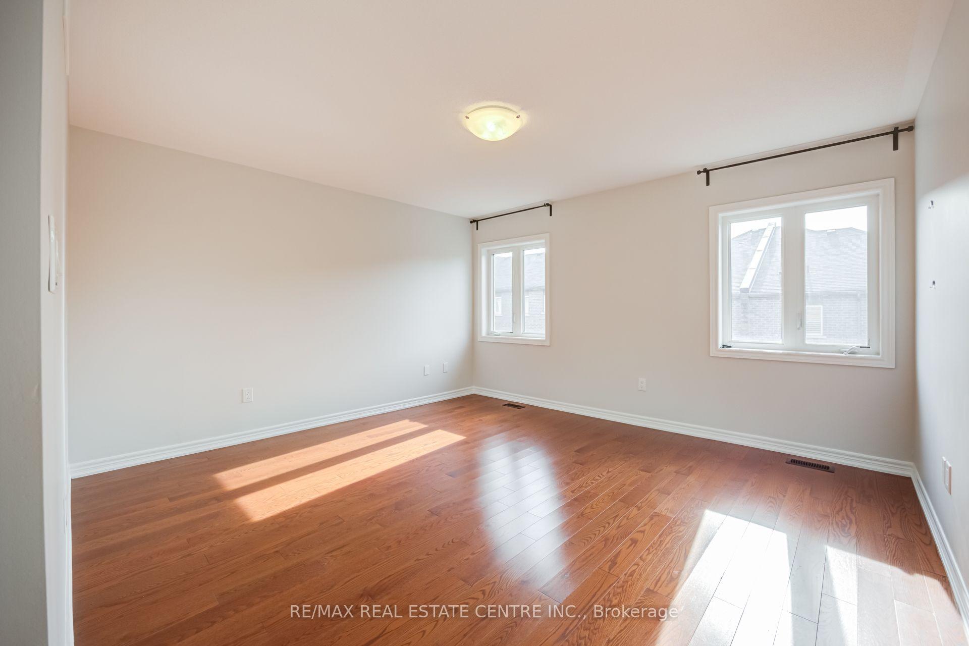 Photo 20 of 464 George Ryan Avenue, Oakville, Joshua Meadows — HOMEH