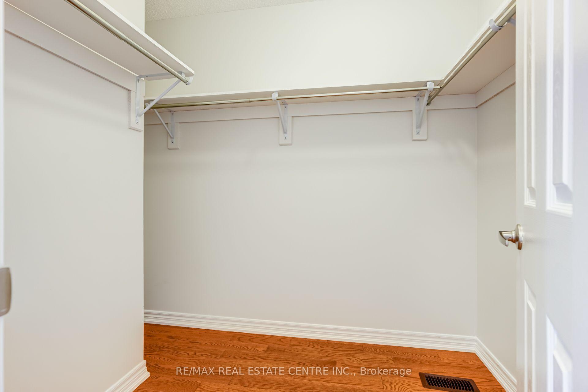 Photo 23 of 464 George Ryan Avenue, Oakville, Joshua Meadows — HOMEH