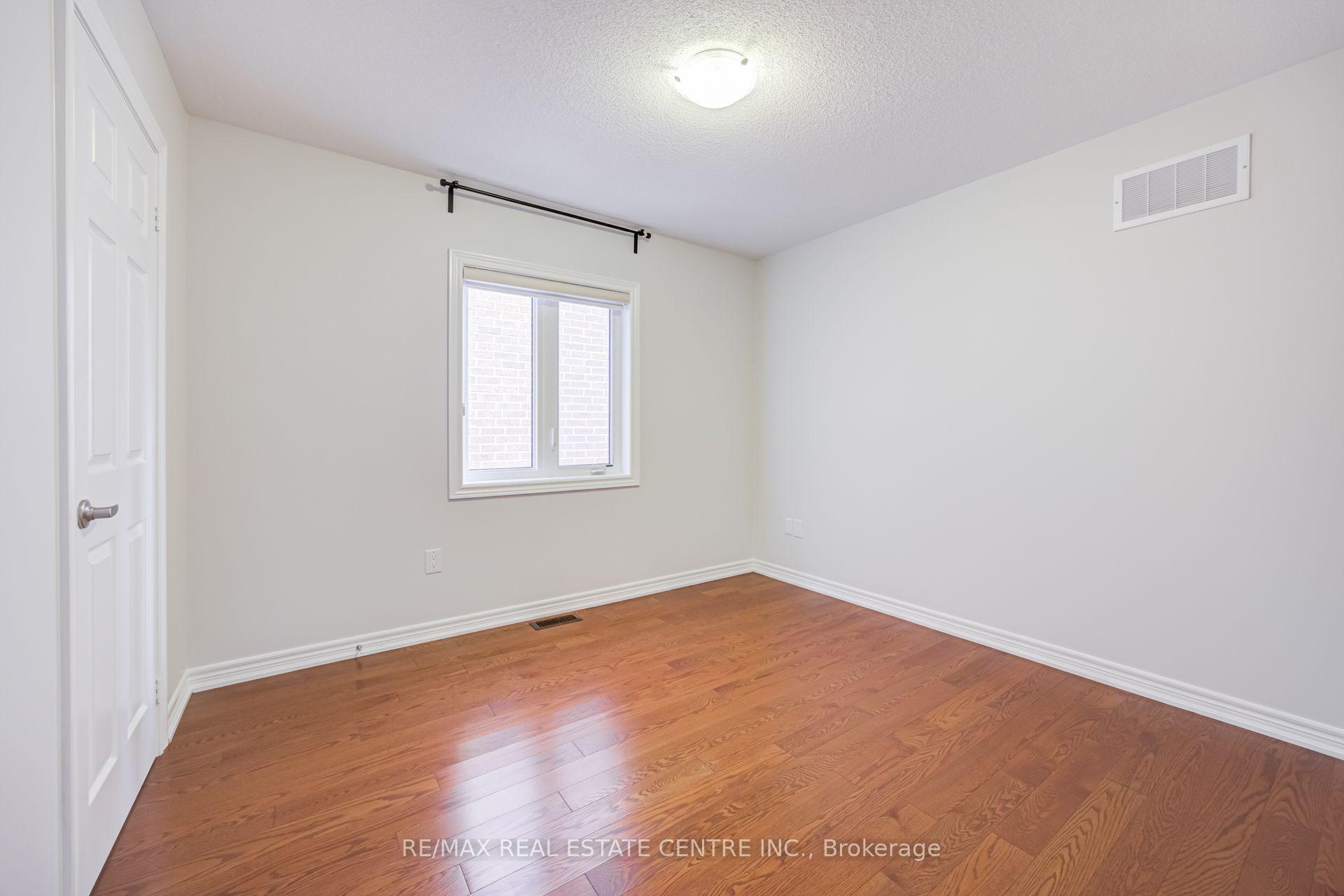 Photo 27 of 464 George Ryan Avenue, Oakville, Joshua Meadows — HOMEH