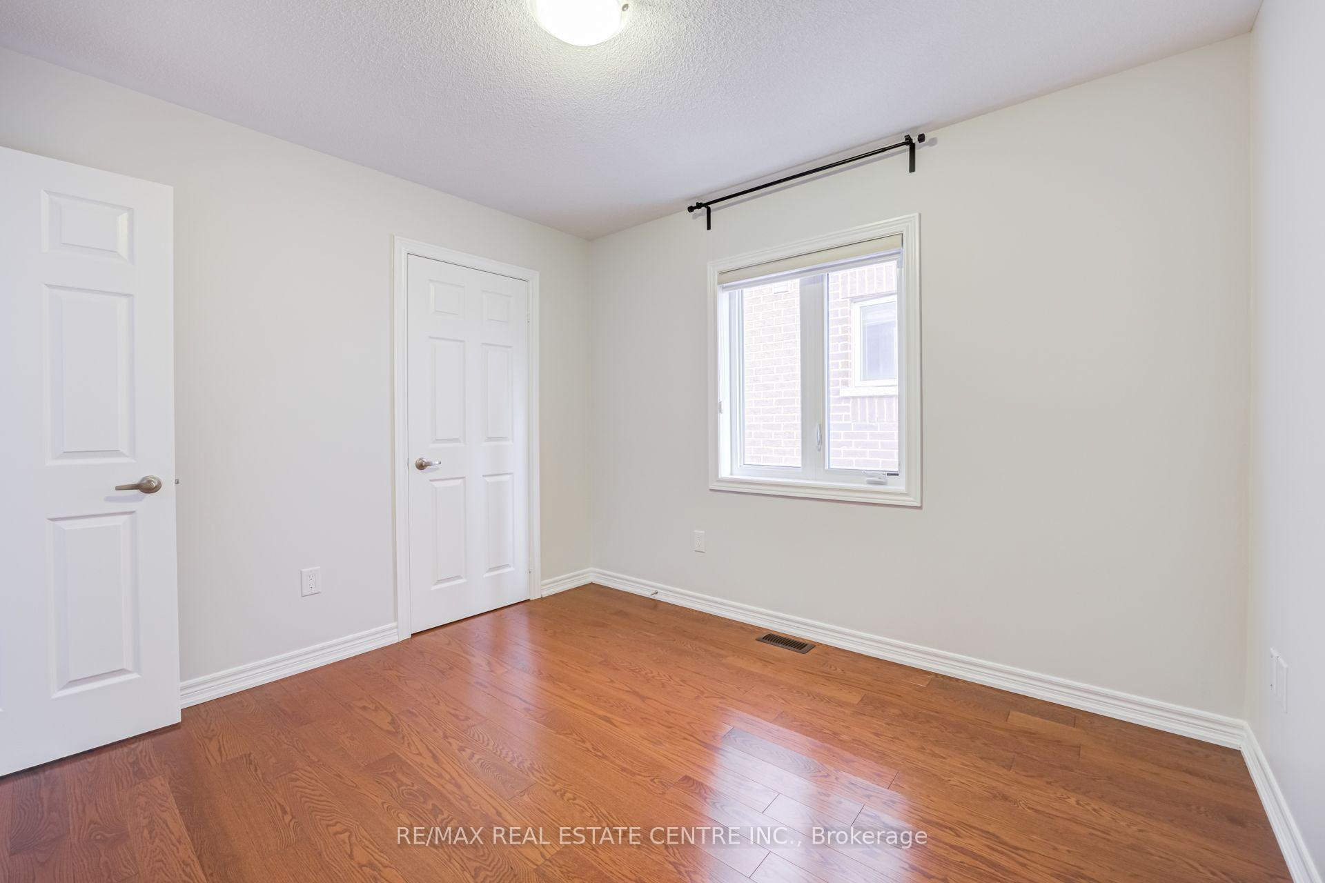 Photo 29 of 464 George Ryan Avenue, Oakville, Joshua Meadows — HOMEH