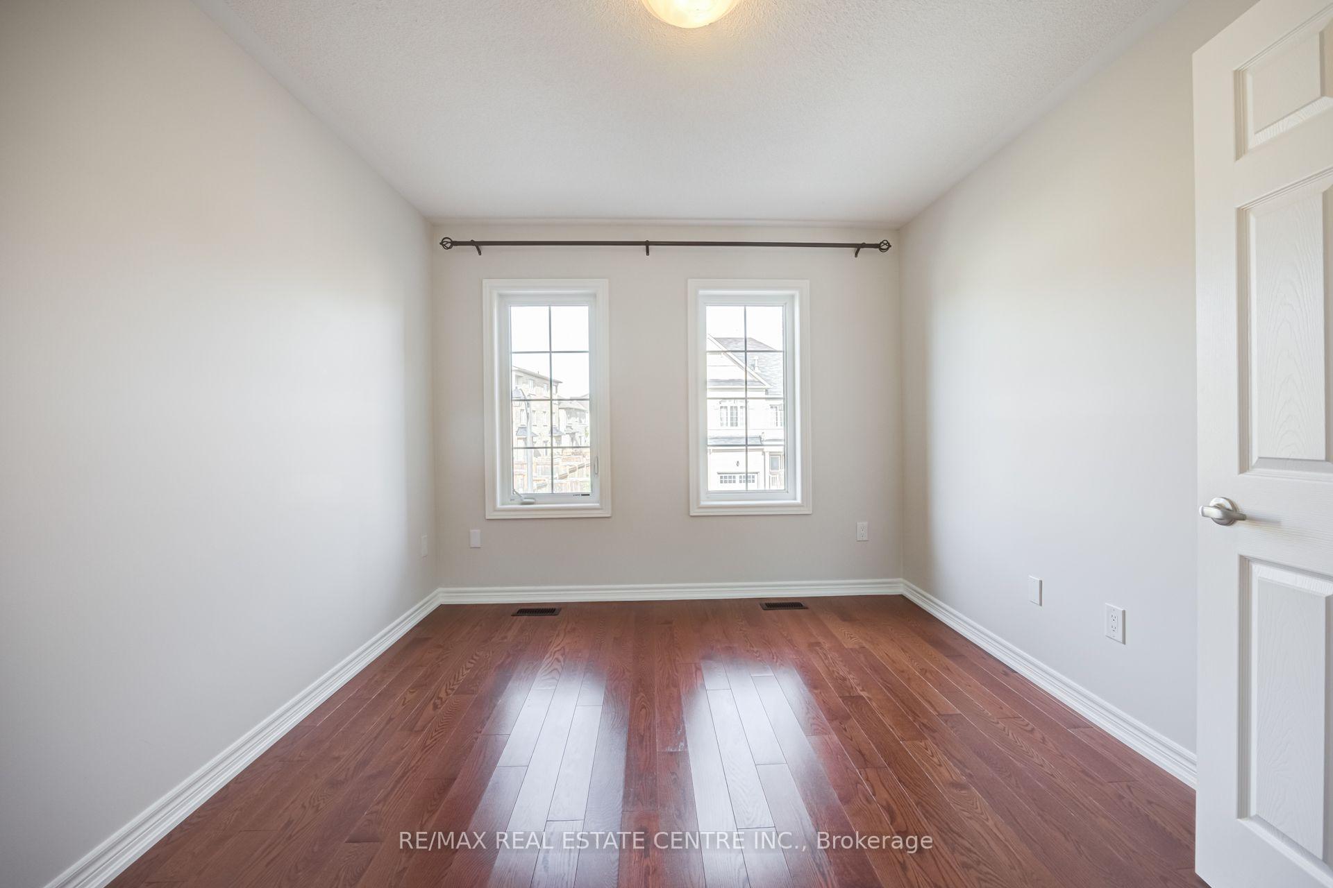 Photo 33 of 464 George Ryan Avenue, Oakville, Joshua Meadows — HOMEH