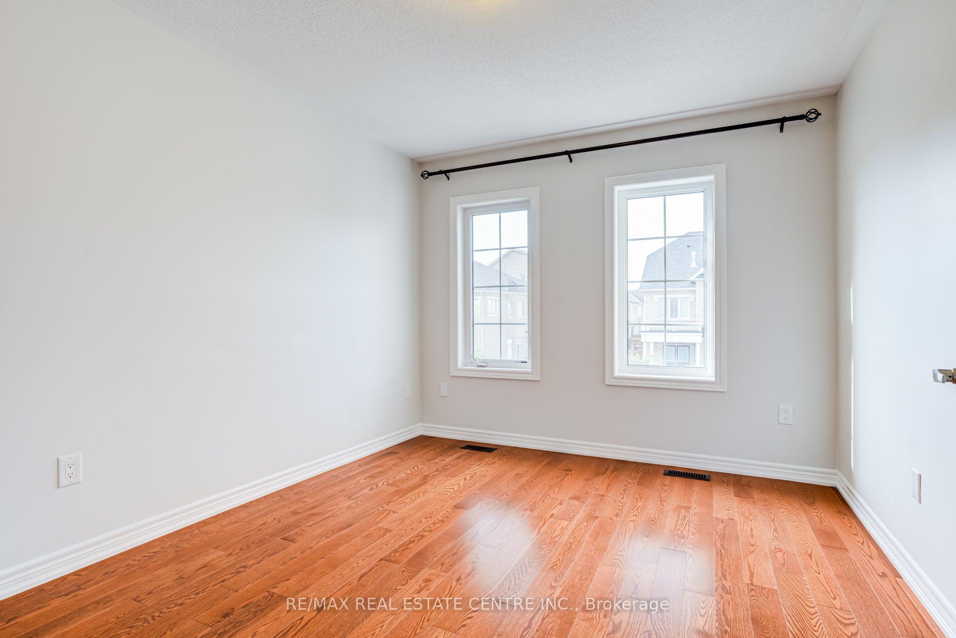Photo 35 of 464 George Ryan Avenue, Oakville, Joshua Meadows — HOMEH