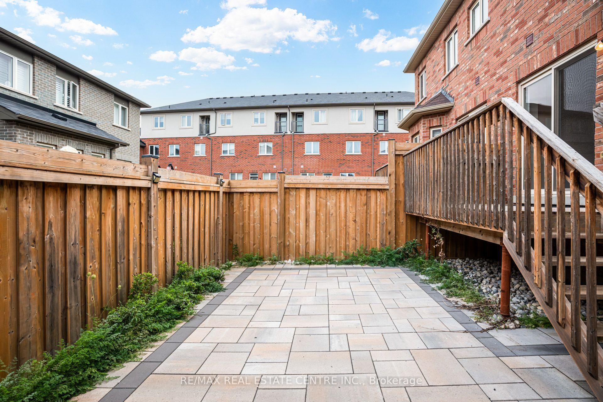 Photo 42 of 464 George Ryan Avenue, Oakville, Joshua Meadows — HOMEH