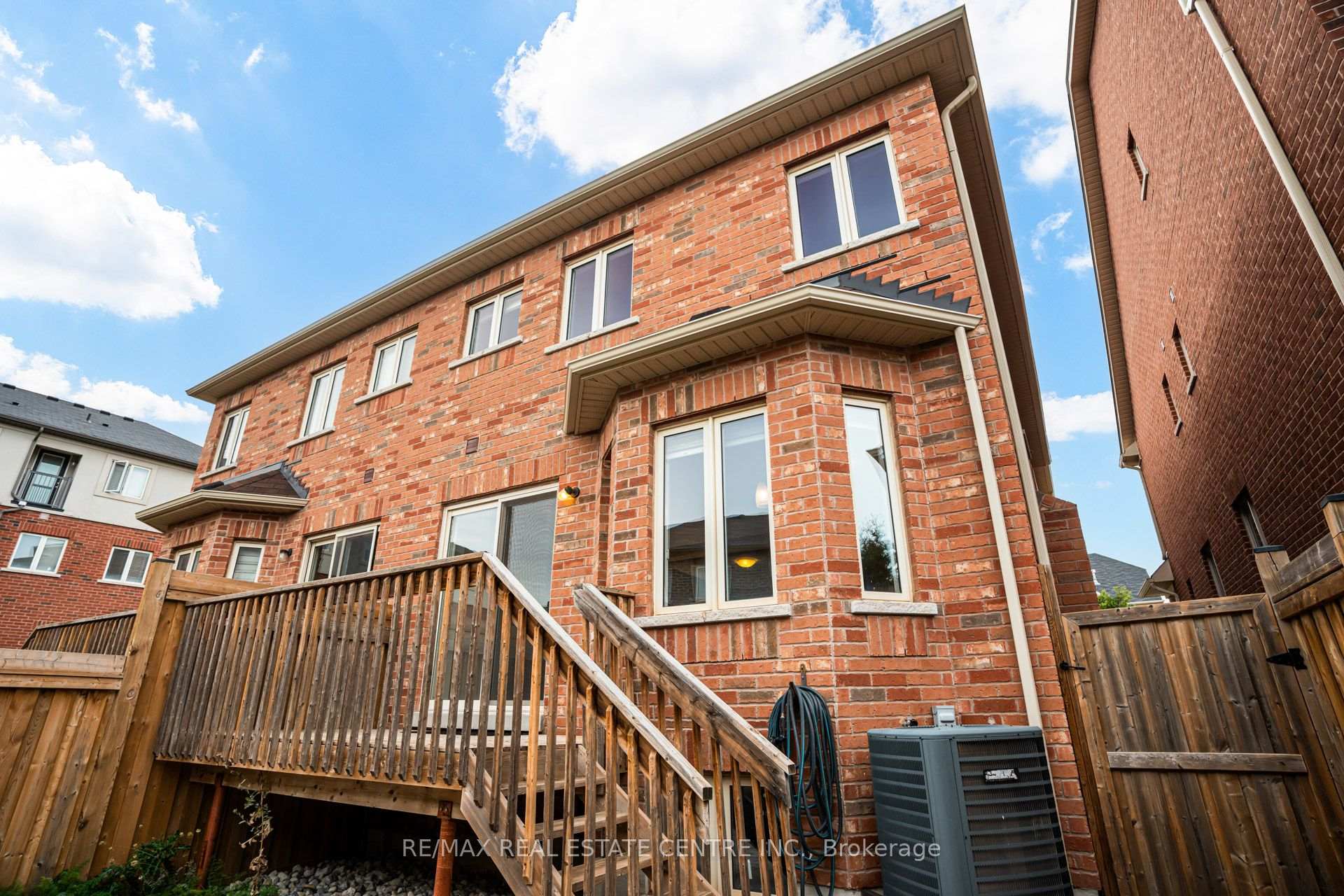 Photo 43 of 464 George Ryan Avenue, Oakville, Joshua Meadows — HOMEH