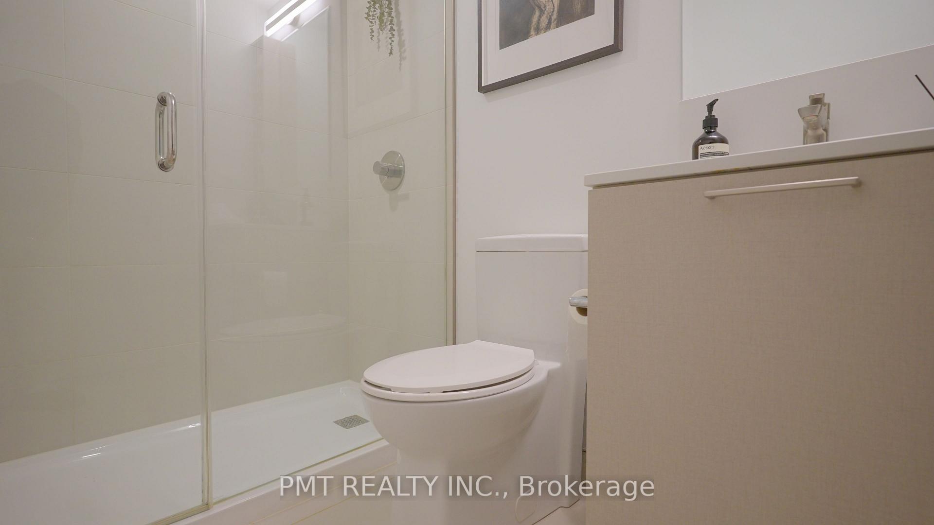 Photo 16 of Unit 1521, 19 Western Battery Road, Toronto, Niagara — HOMEH