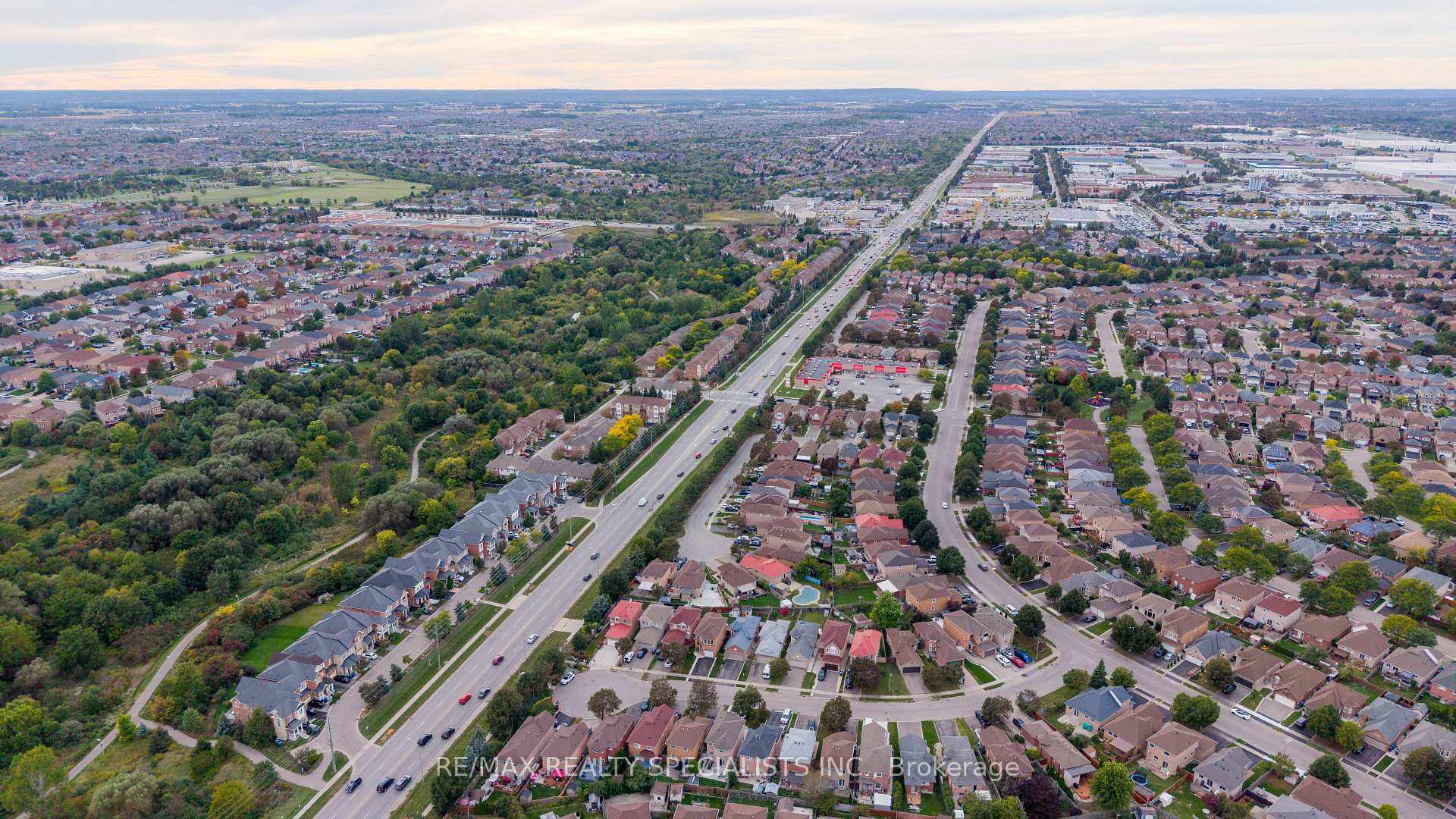 Photo 43 of 25 Carabram Court, Brampton, Brampton West — HOMEH