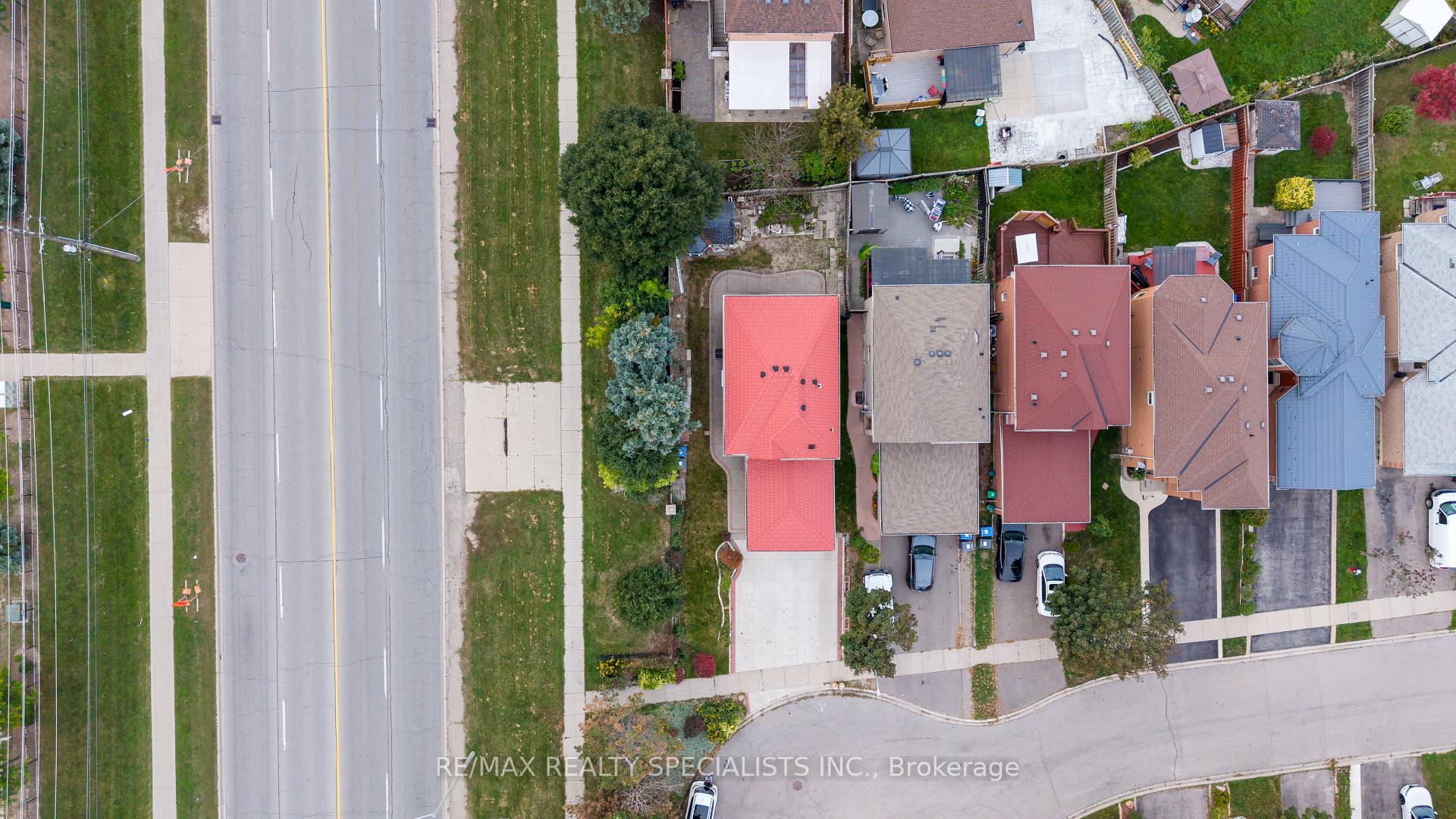Photo 41 of 25 Carabram Court, Brampton, Brampton West — HOMEH