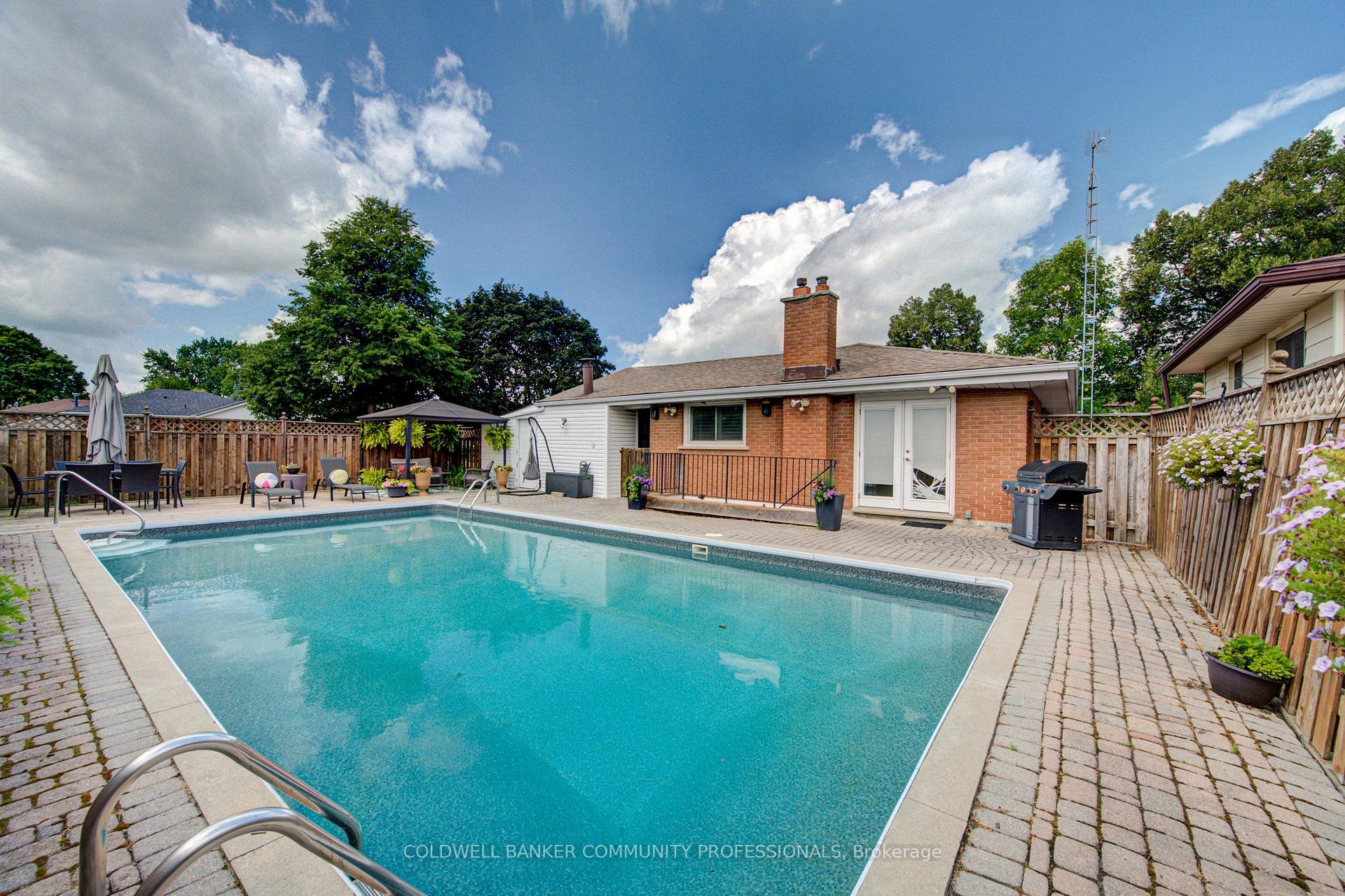 Photo 30 of 2 Allanton Boulevard, Brantford, Fairview/Greenbrier — HOMEH
