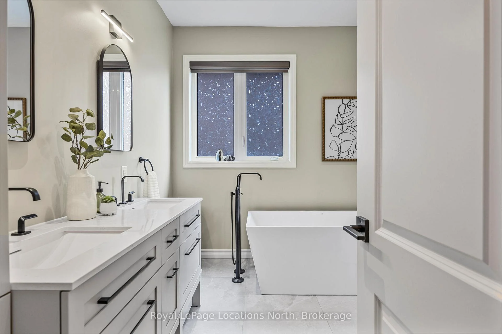 Photo 41 of 133 Trail Boulevard, Springwater, Centre Vespra — HOMEH