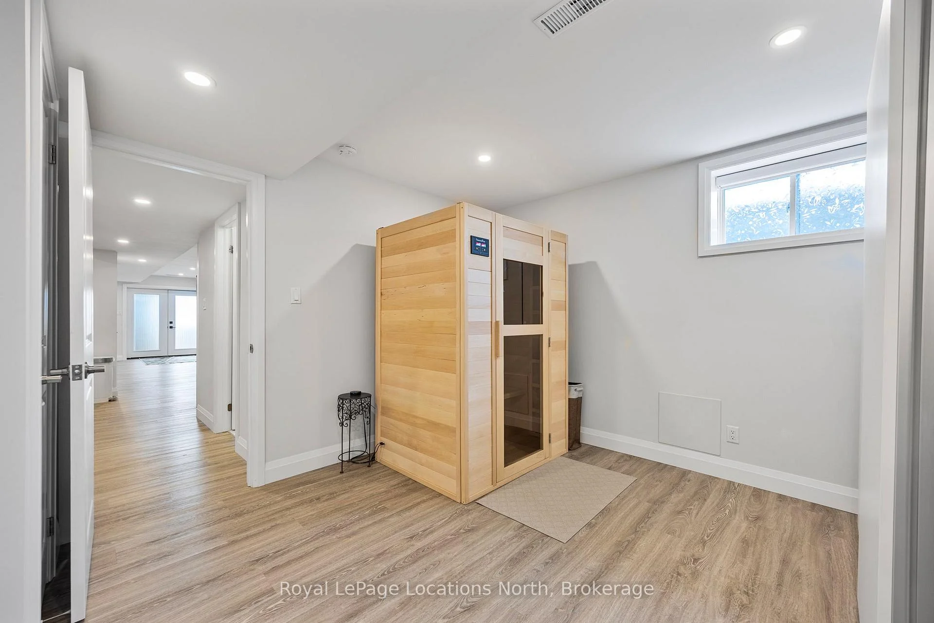 Photo 63 of 133 Trail Boulevard, Springwater, Centre Vespra — HOMEH