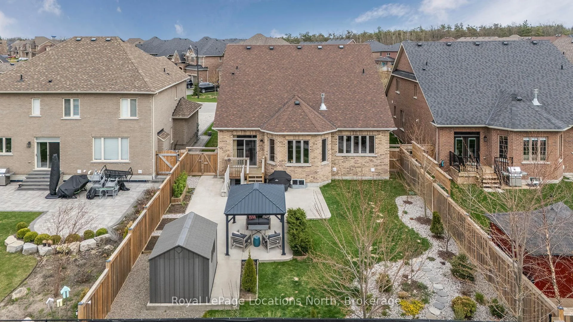 Photo 92 of 133 Trail Boulevard, Springwater, Centre Vespra — HOMEH