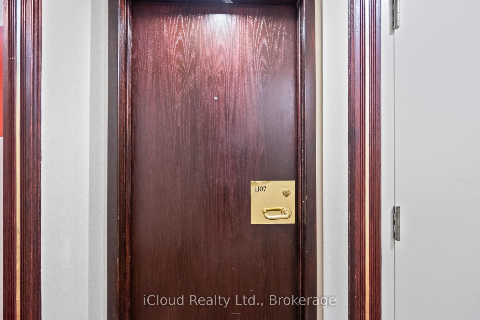 Photo 3 of Unit 1107, 3231 Eglinton Avenue E, Scarborough, Scarborough Village — HOMEH