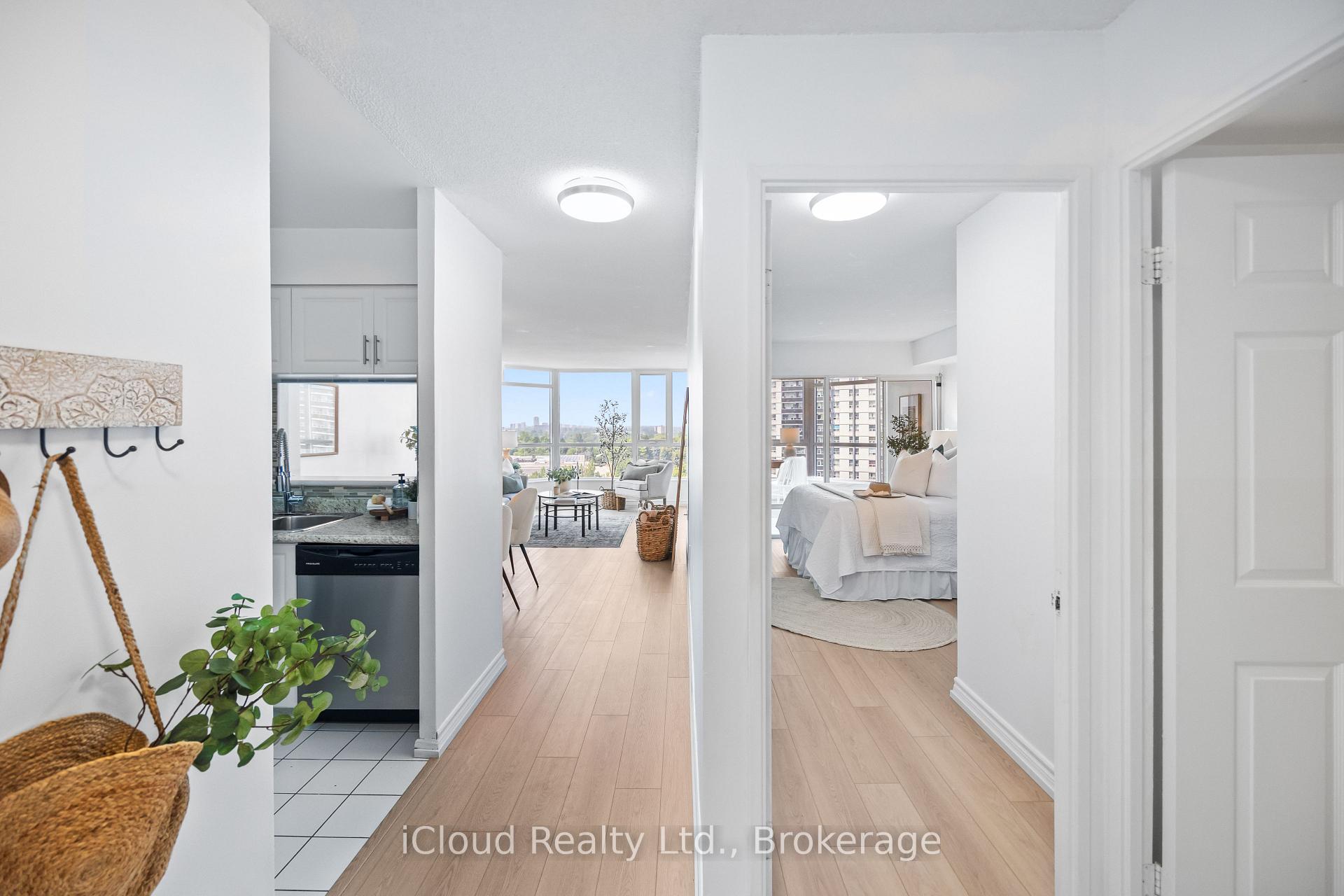 Photo 9 of Unit 1107, 3231 Eglinton Avenue E, Scarborough, Scarborough Village — HOMEH