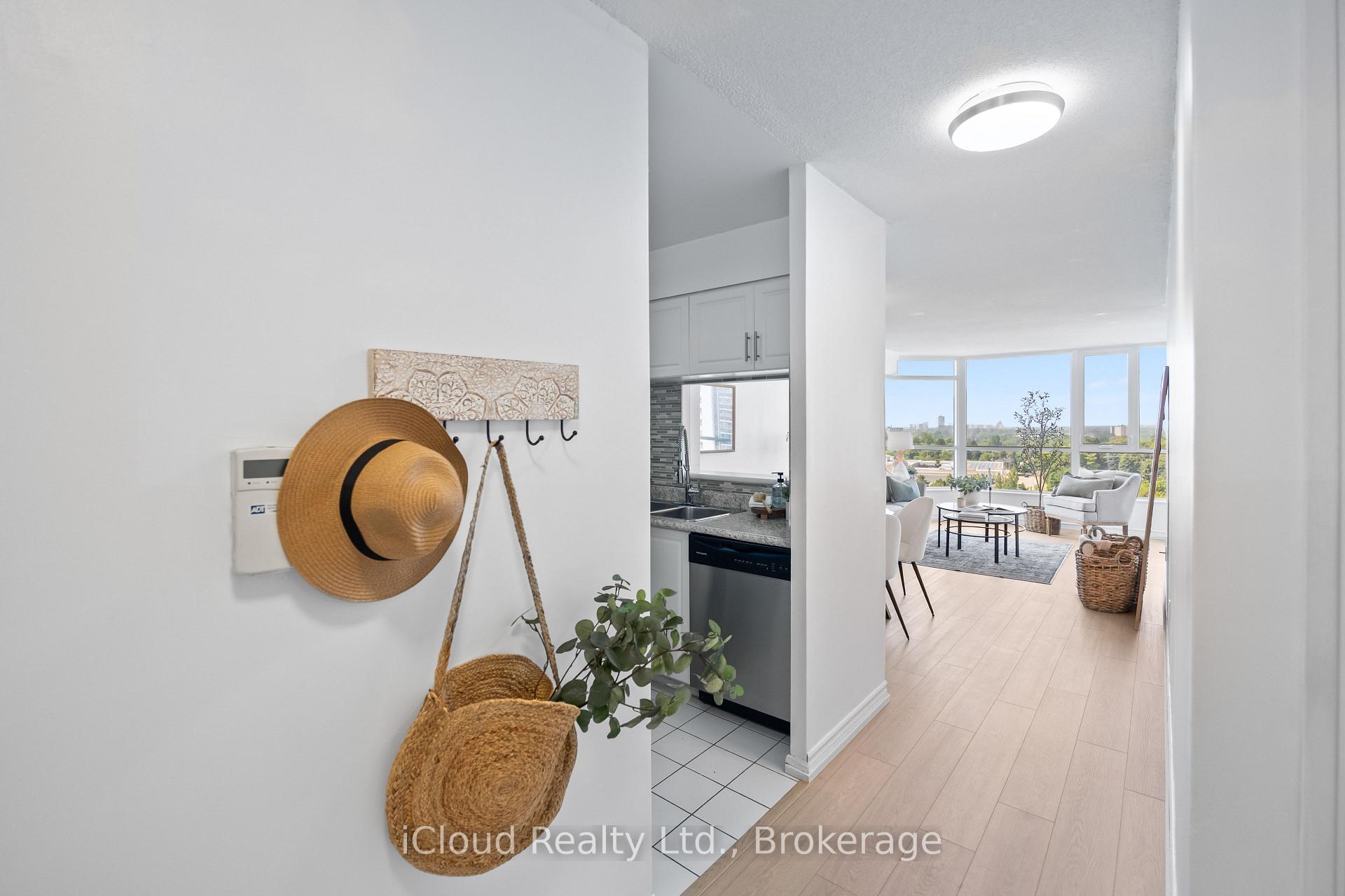 Photo 10 of Unit 1107, 3231 Eglinton Avenue E, Scarborough, Scarborough Village — HOMEH