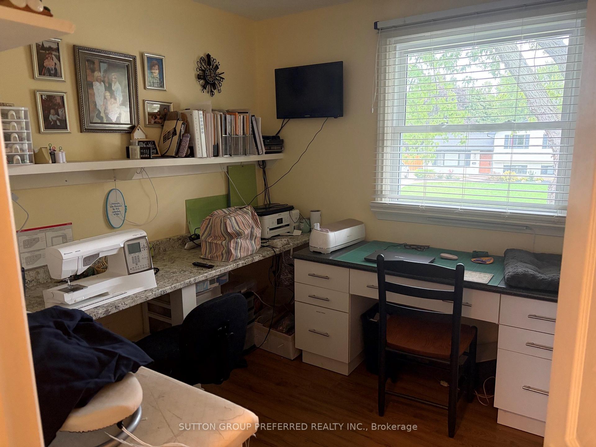 Photo 21 of 20 Cedarwoods Crescent, Chatham-Kent — HOMEH