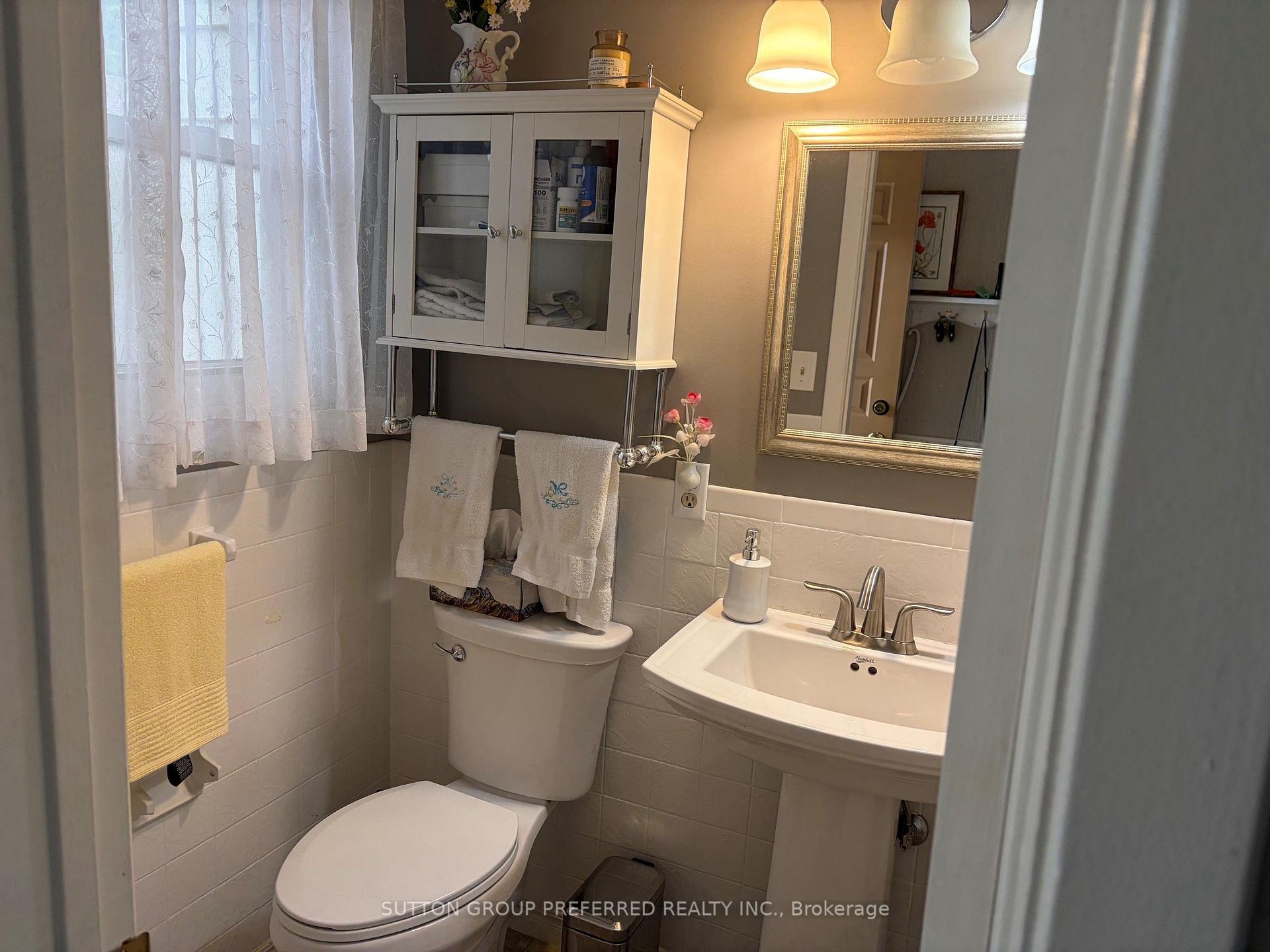 Photo 25 of 20 Cedarwoods Crescent, Chatham-Kent — HOMEH