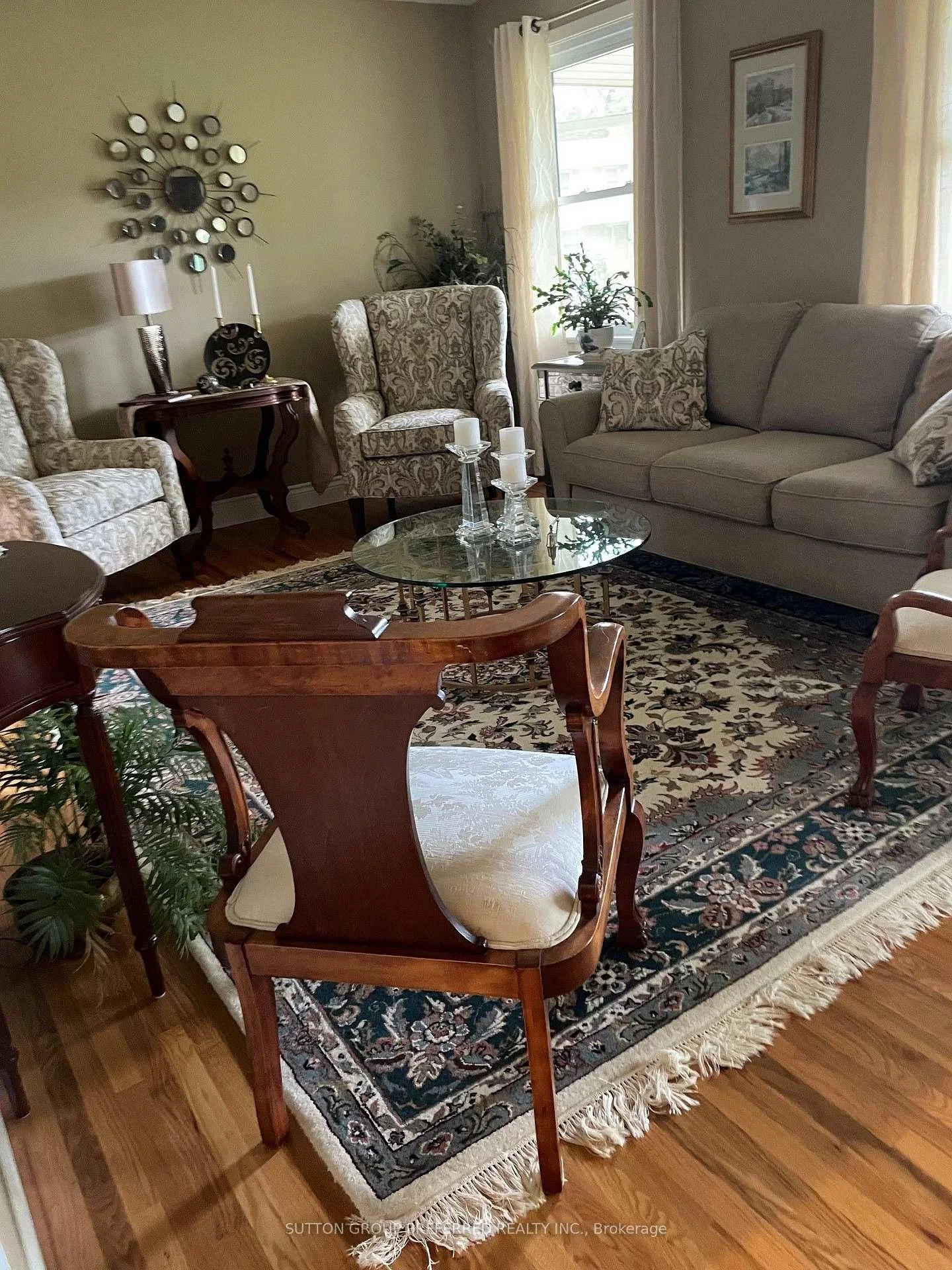 Photo 12 of 20 Cedarwoods Crescent, Chatham-Kent — HOMEH