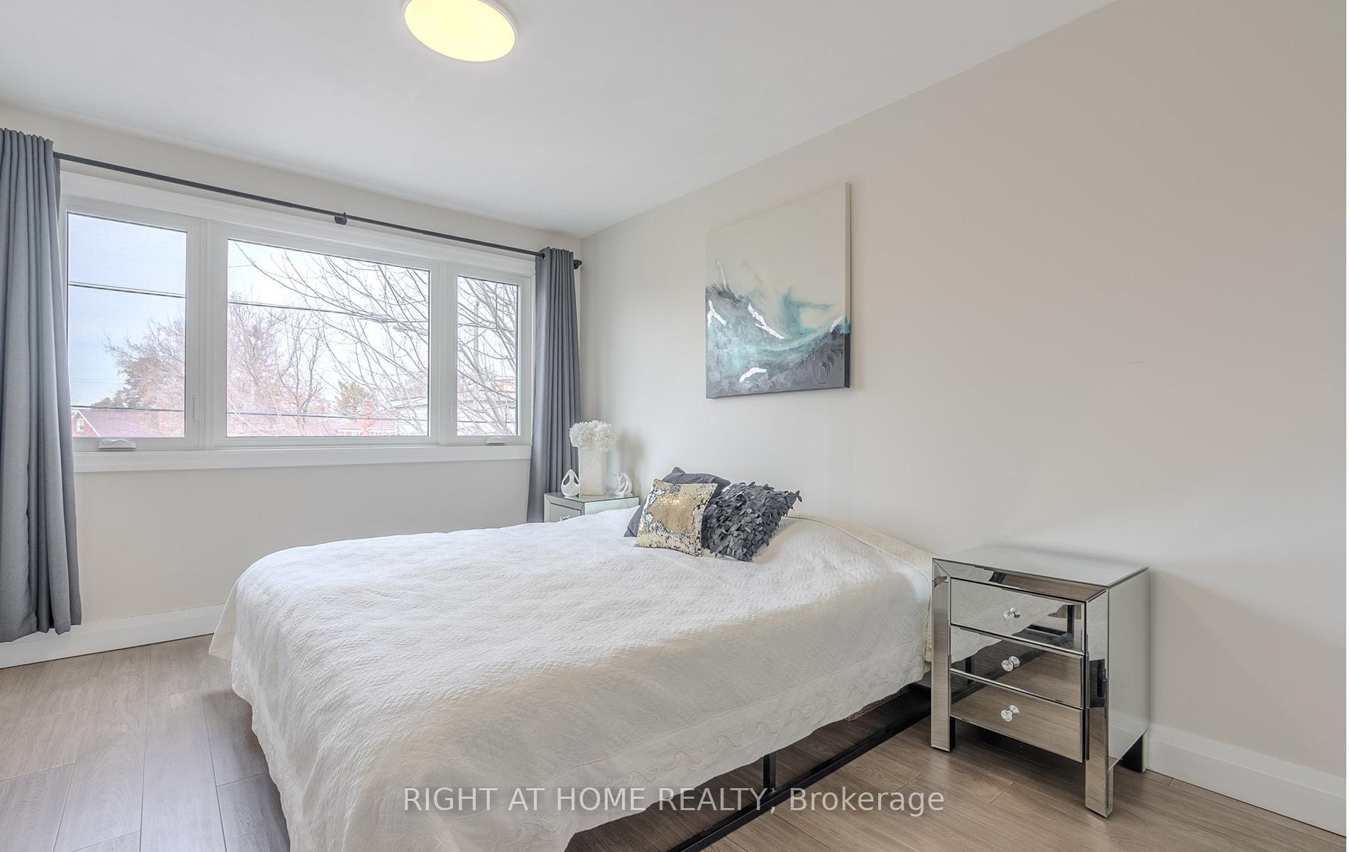 Photo 19 of 15 Hamstead Avenue, Toronto, Woodbine-Lumsden — HOMEH