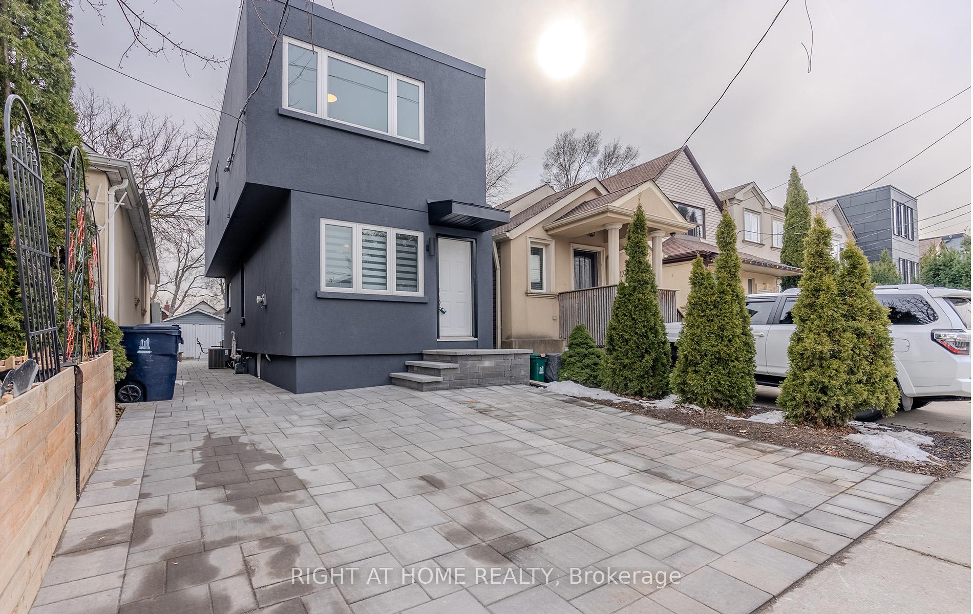 Photo 32 of 15 Hamstead Avenue, Toronto, Woodbine-Lumsden — HOMEH