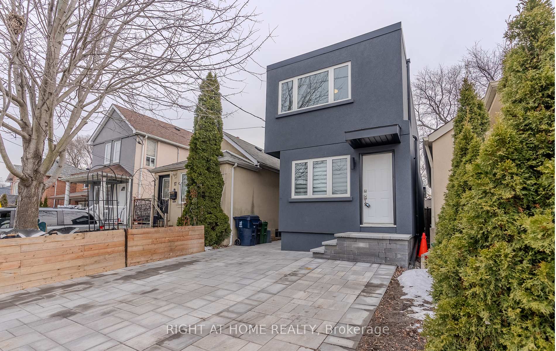 Photo 33 of 15 Hamstead Avenue, Toronto, Woodbine-Lumsden — HOMEH