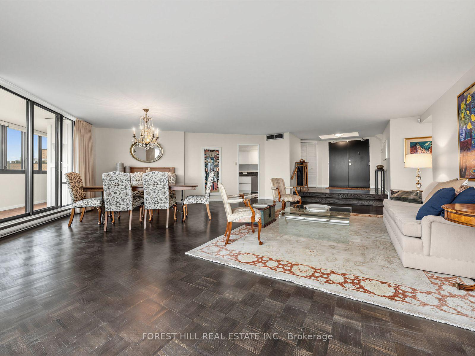 Photo 8 of Unit 903, 240 Heath Street W, Toronto, Forest Hill South — HOMEH