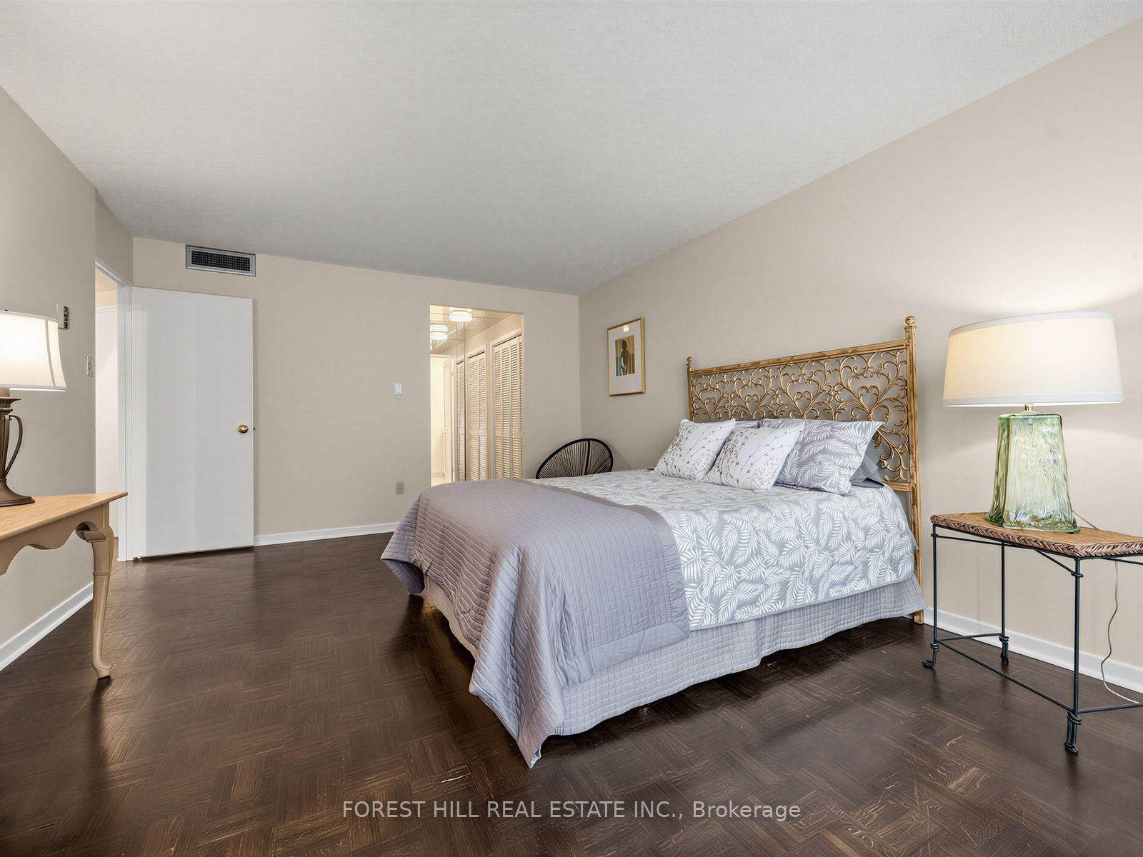 Photo 17 of Unit 903, 240 Heath Street W, Toronto, Forest Hill South — HOMEH