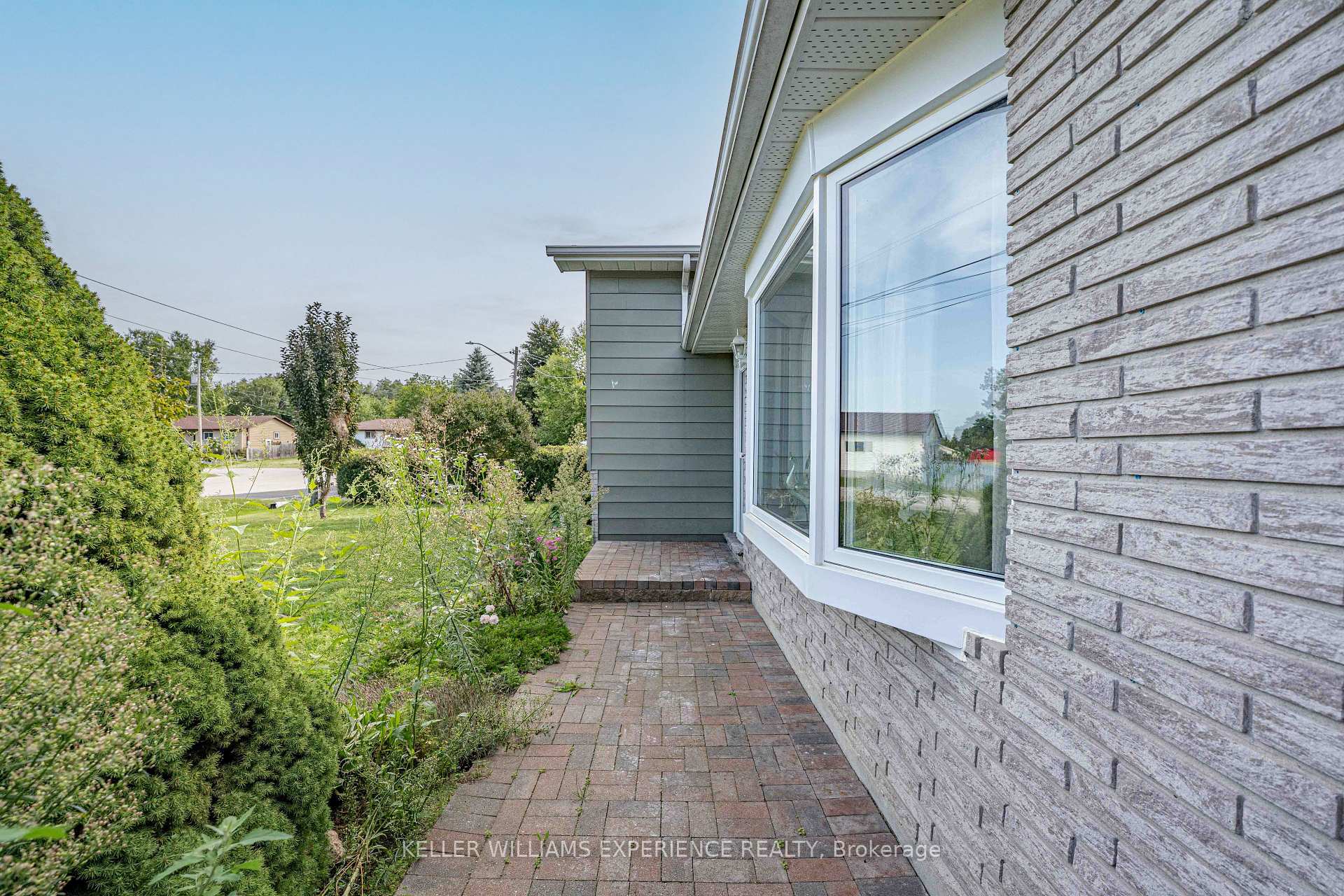 Photo 8 of 21 Ashburton Crescent, Essa, Angus — HOMEH