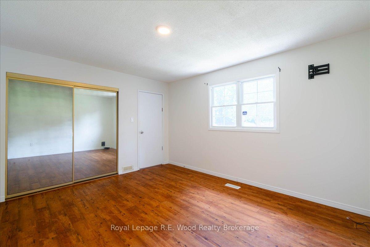 Photo 13 of 419 Main Street W, Norwich, Springford — HOMEH