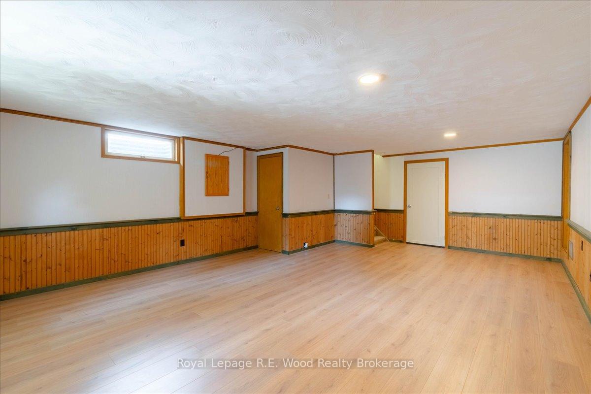 Photo 22 of 419 Main Street W, Norwich, Springford — HOMEH