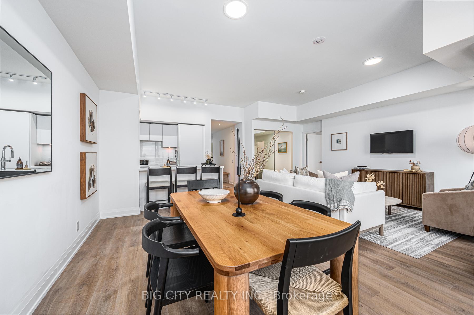Photo 11 of Unit 315, 36 Brentcliffe Road, Toronto, Thorncliffe Park — HOMEH