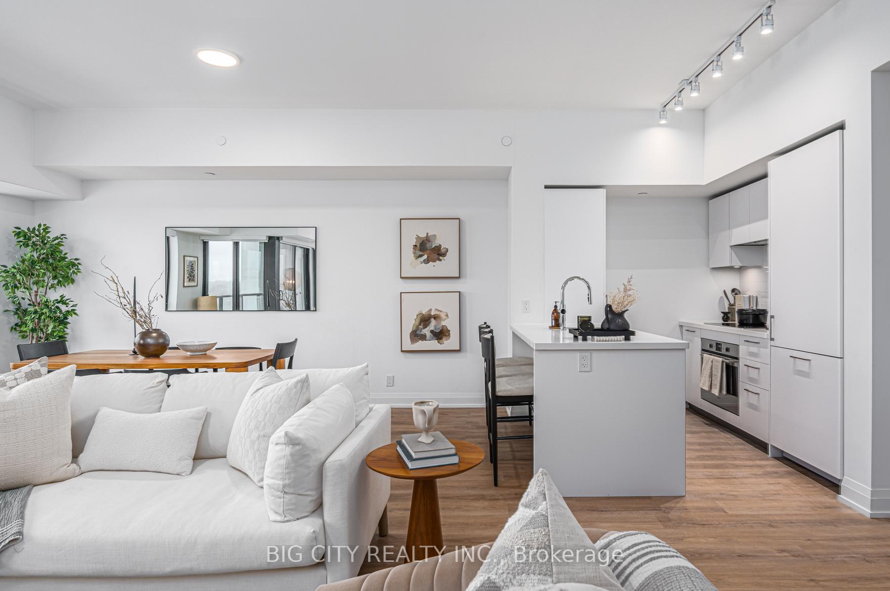 Photo 13 of Unit 315, 36 Brentcliffe Road, Toronto, Thorncliffe Park — HOMEH