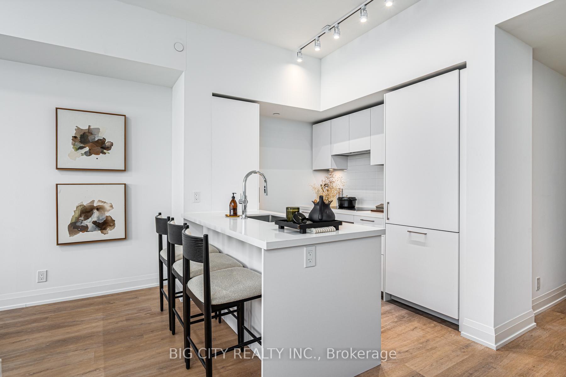 Photo 15 of Unit 315, 36 Brentcliffe Road, Toronto, Thorncliffe Park — HOMEH