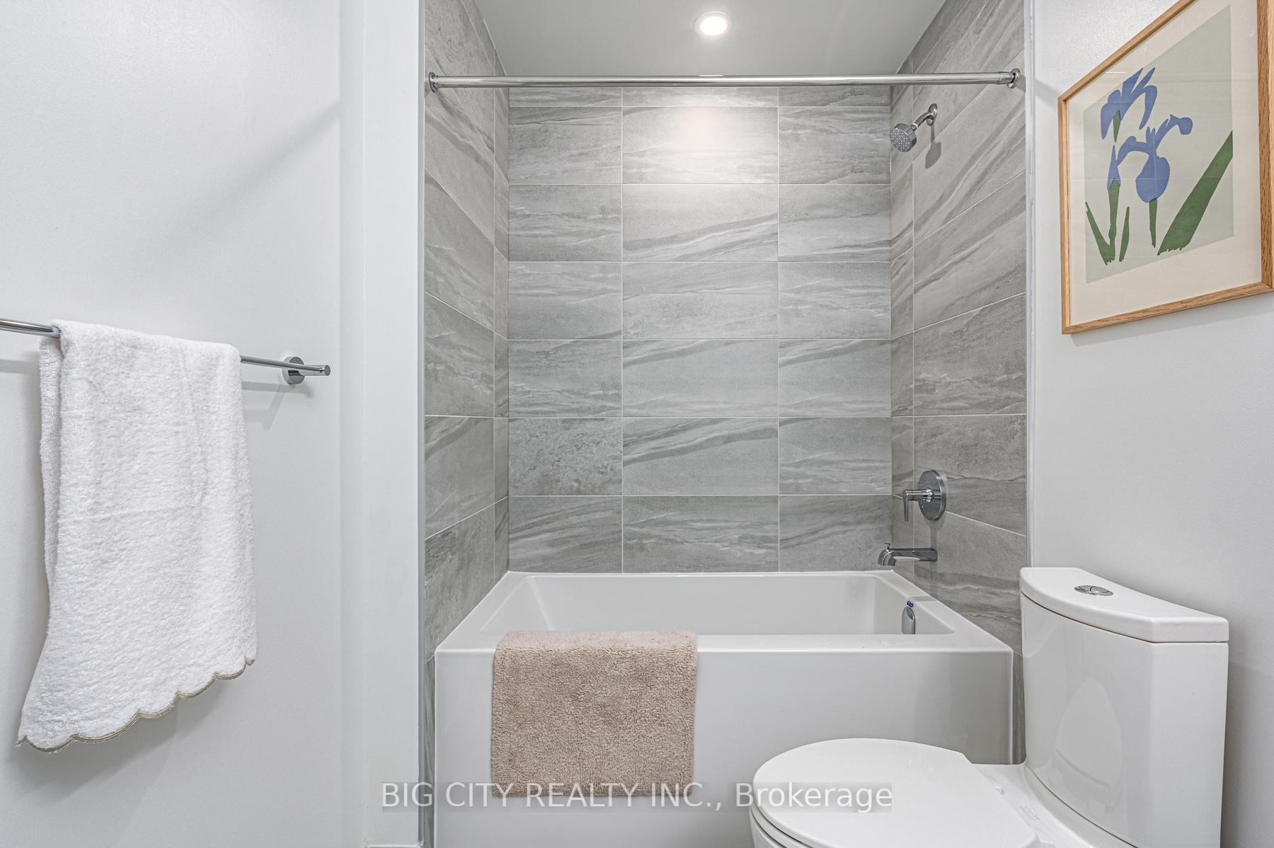 Photo 25 of Unit 315, 36 Brentcliffe Road, Toronto, Thorncliffe Park — HOMEH