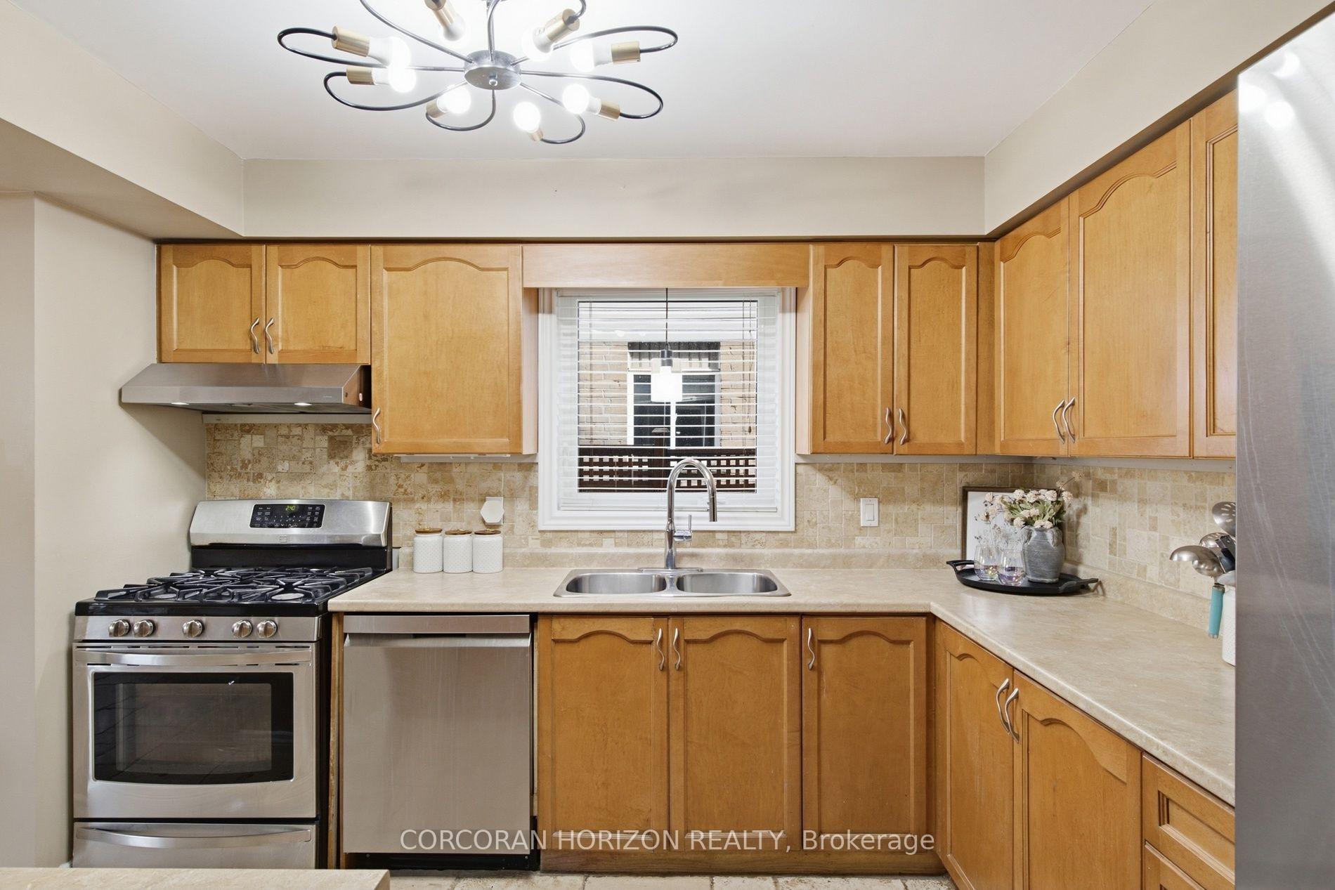 Photo 12 of 356 Newport Drive, Cambridge, Lang's Farm — HOMEH