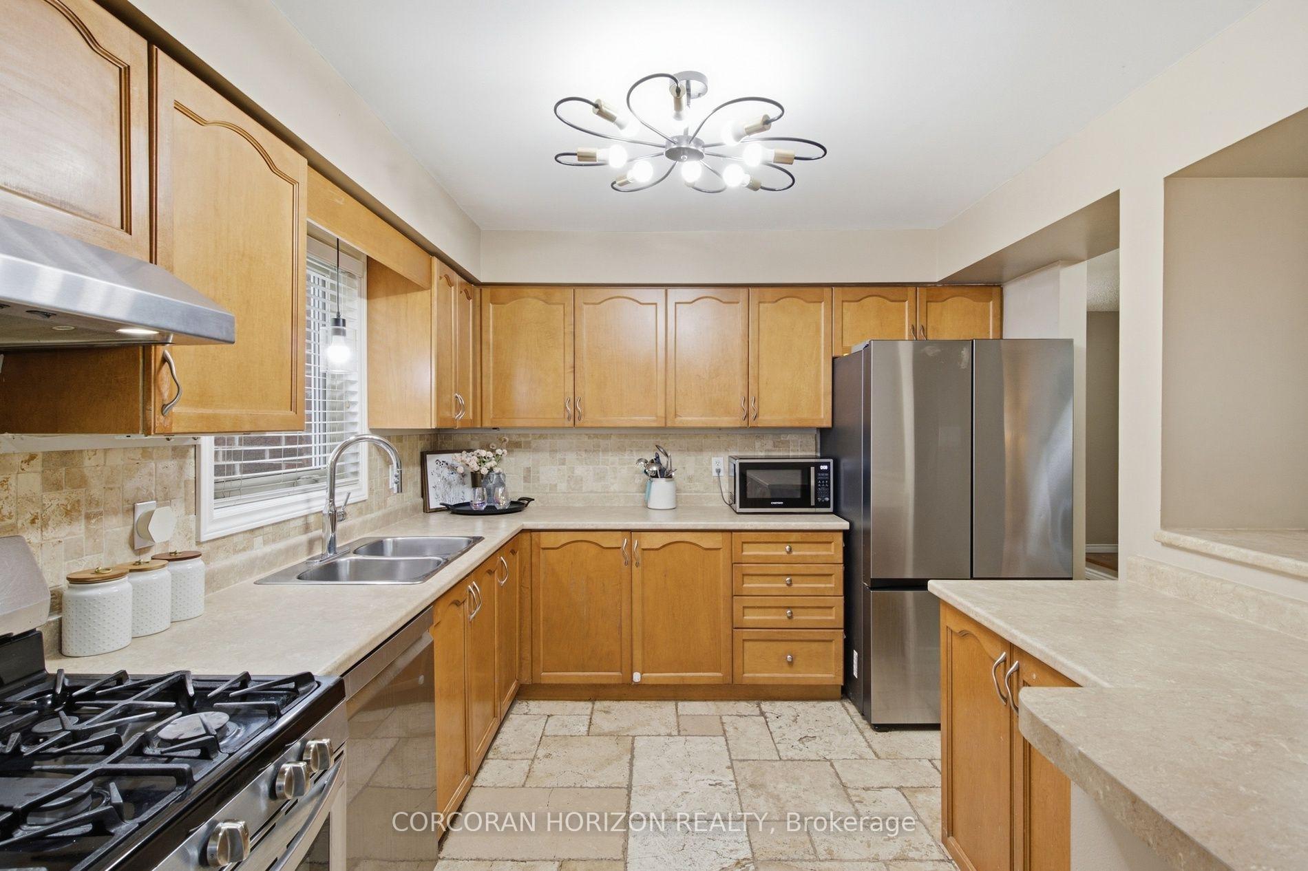 Photo 13 of 356 Newport Drive, Cambridge, Lang's Farm — HOMEH