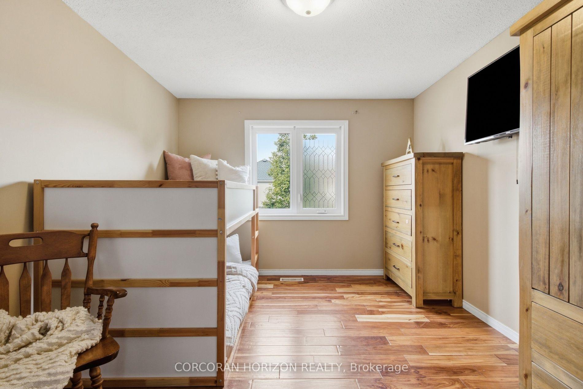 Photo 23 of 356 Newport Drive, Cambridge, Lang's Farm — HOMEH