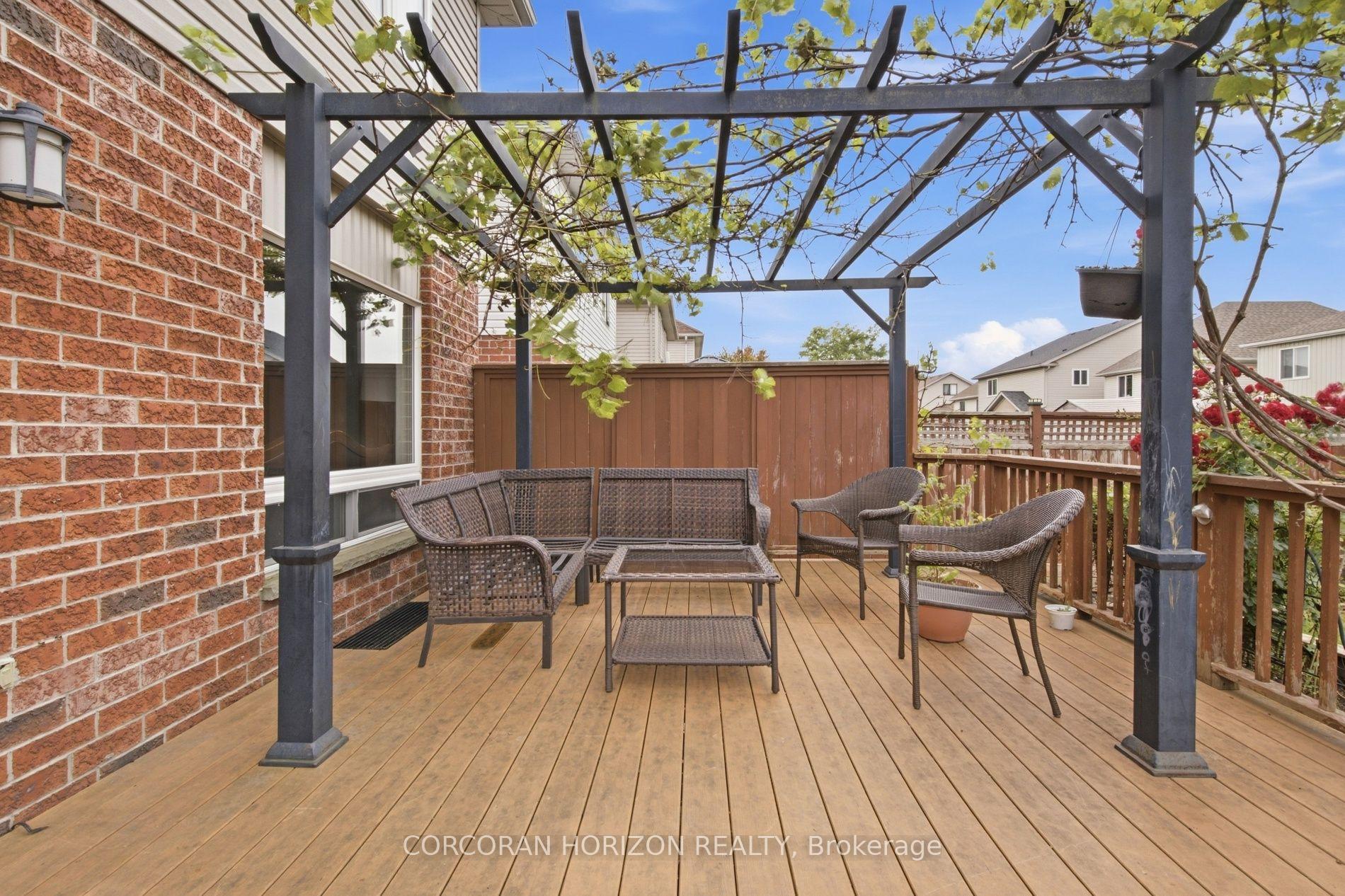 Photo 33 of 356 Newport Drive, Cambridge, Lang's Farm — HOMEH