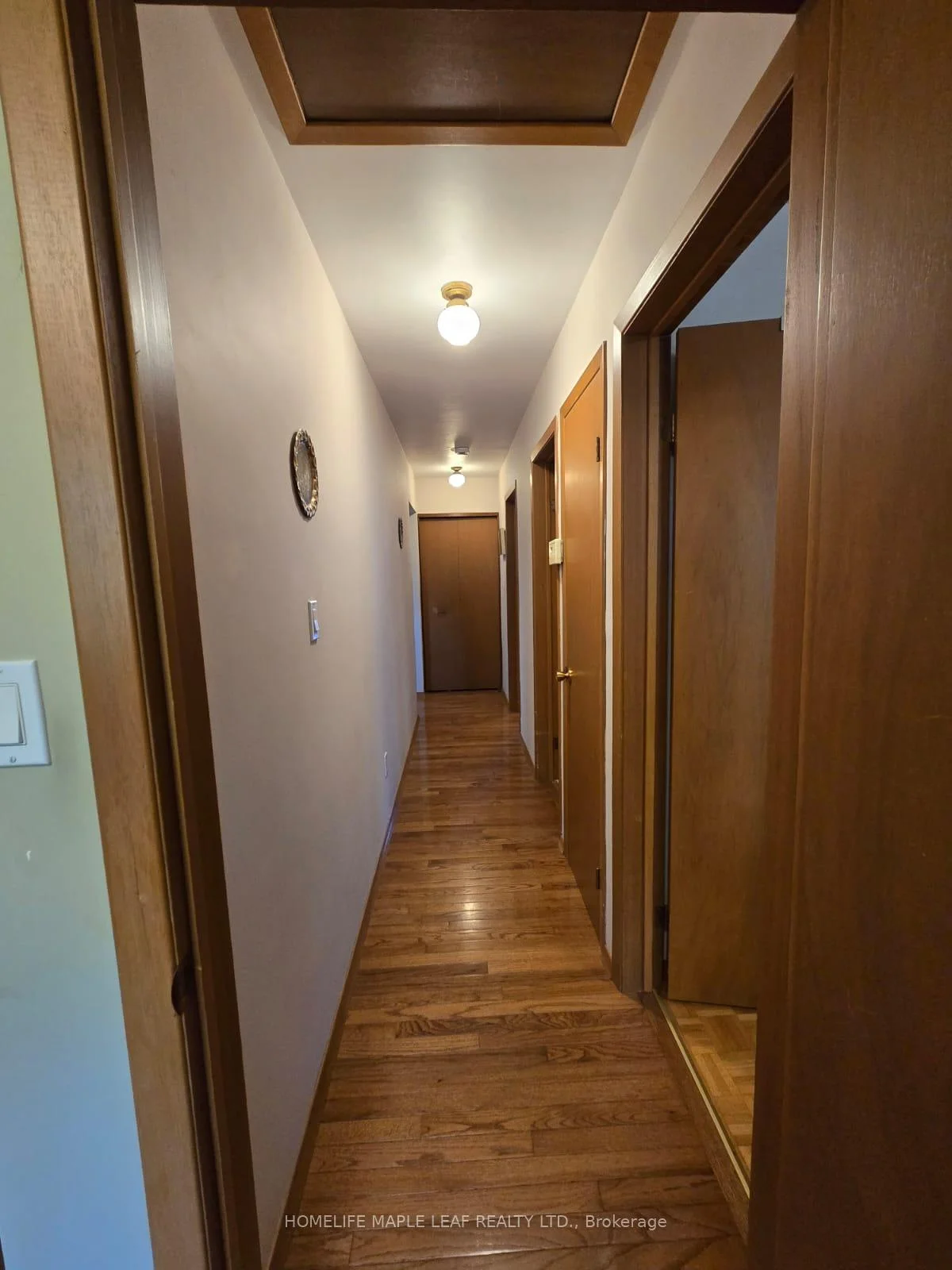 Photo 11 of 410 Lakeview Drive, Waterloo, Lakeshore Village — HOMEH