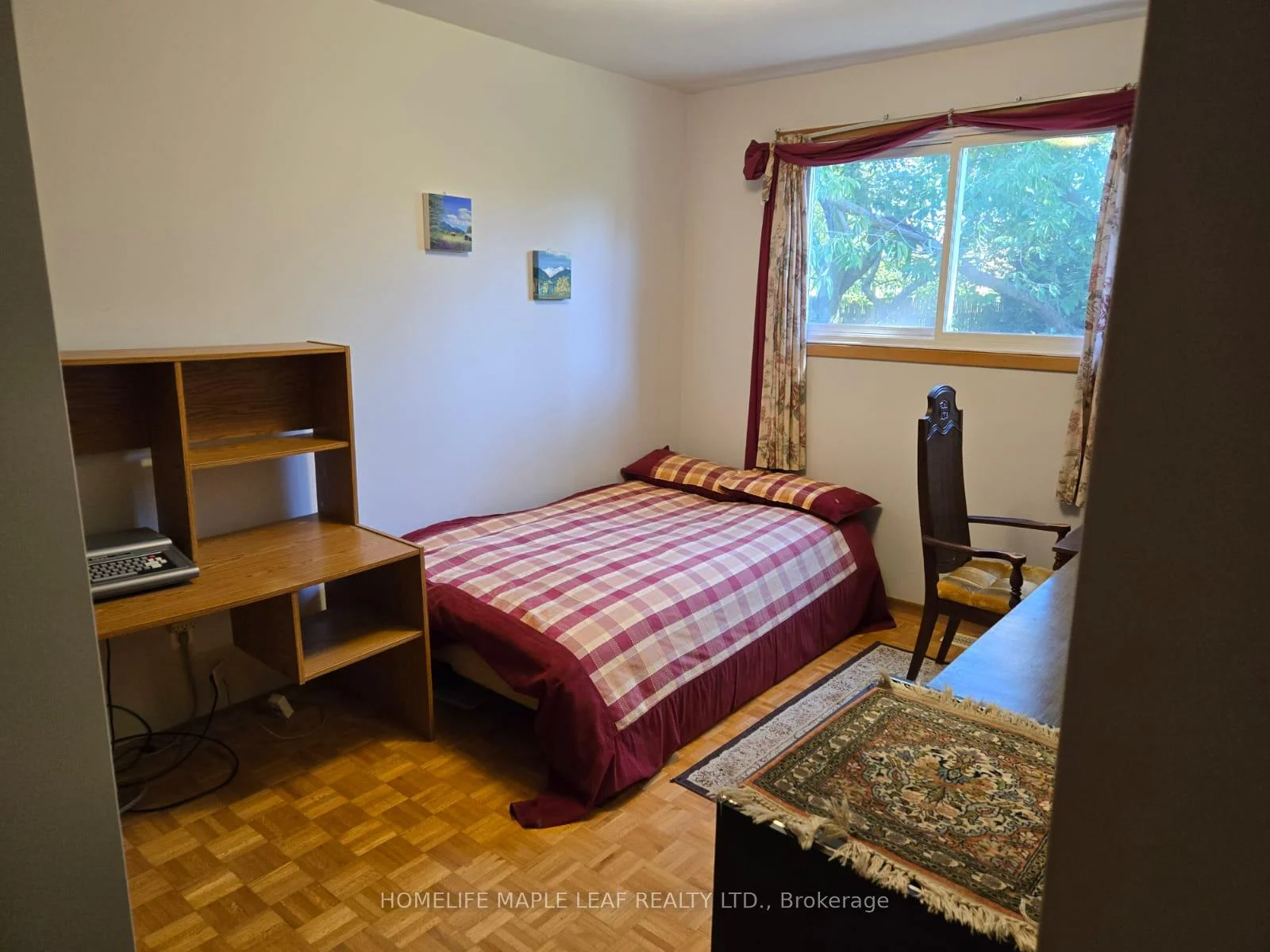 Photo 14 of 410 Lakeview Drive, Waterloo, Lakeshore Village — HOMEH
