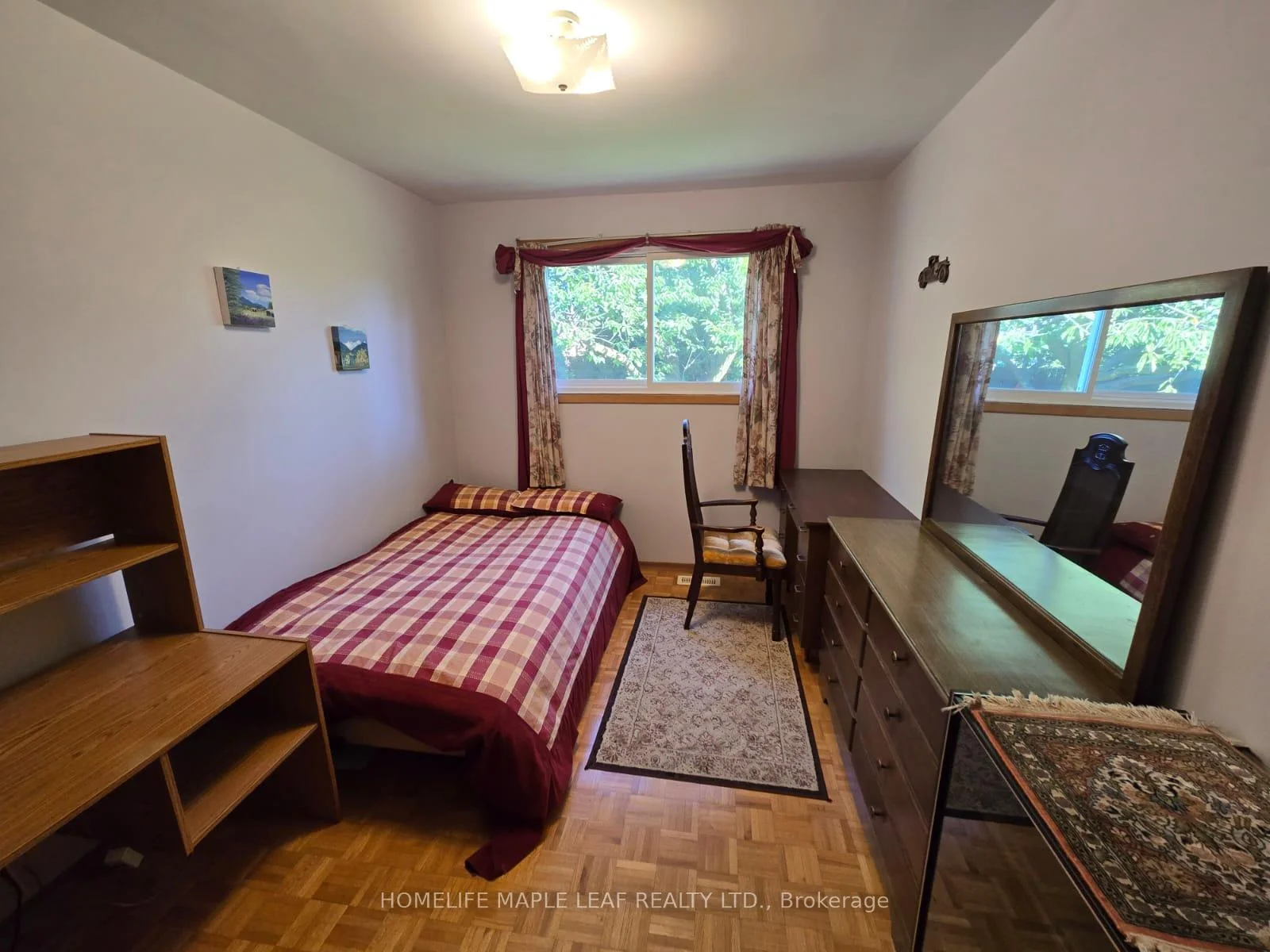Photo 16 of 410 Lakeview Drive, Waterloo, Lakeshore Village — HOMEH
