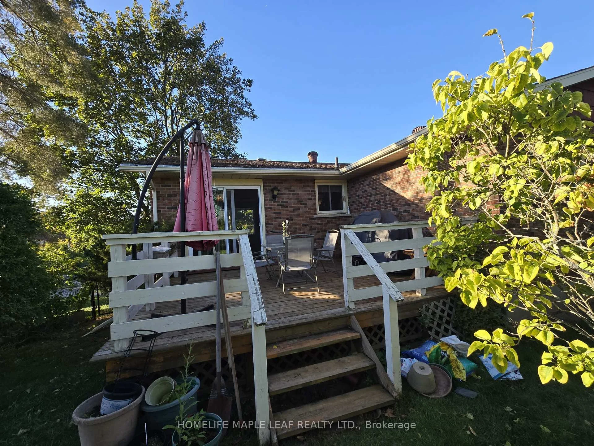 Photo 22 of 410 Lakeview Drive, Waterloo, Lakeshore Village — HOMEH