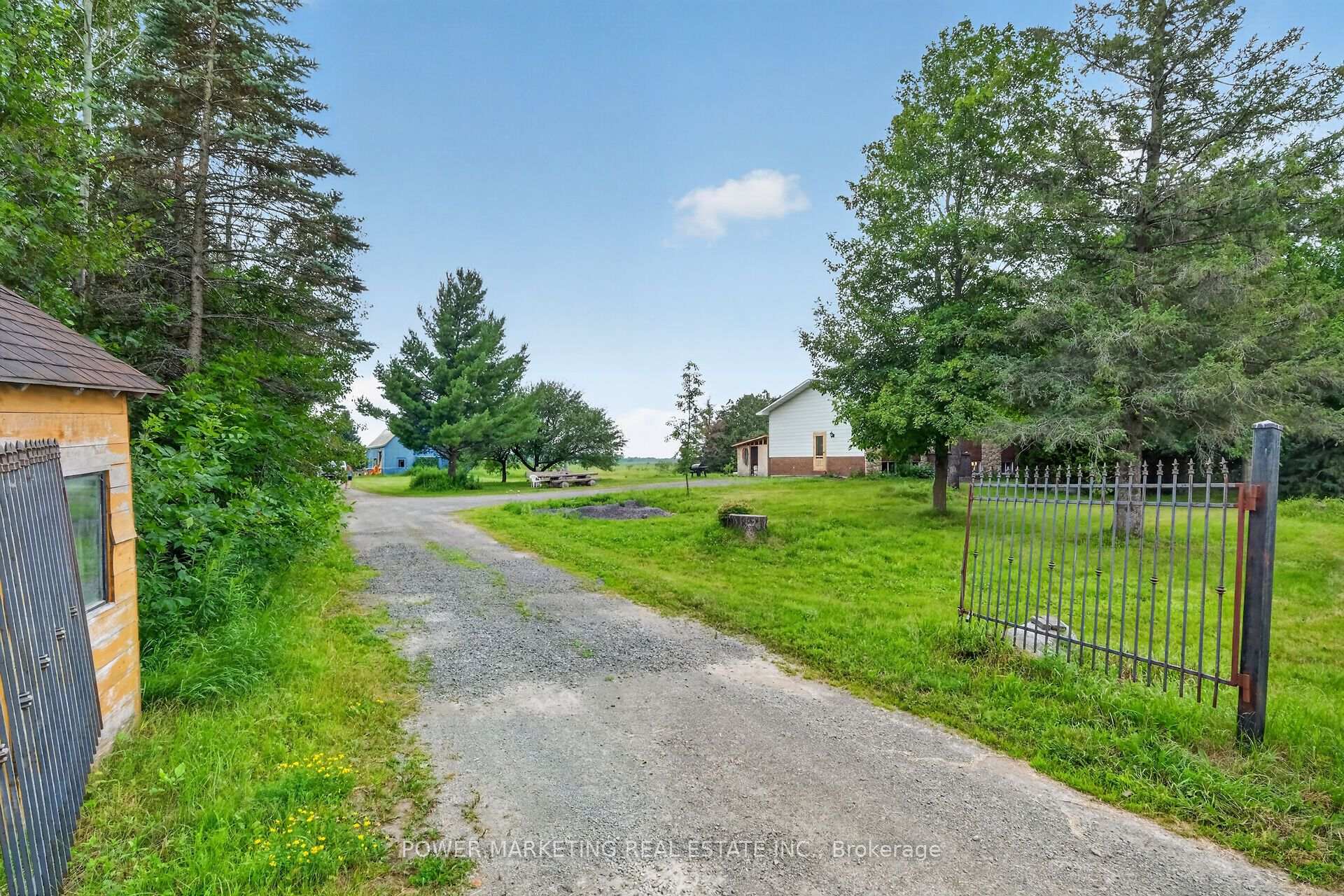 Photo 5 of 4828 Frank Kenny Road, Ottawa, Sarsfield/Bearbrook — HOMEH